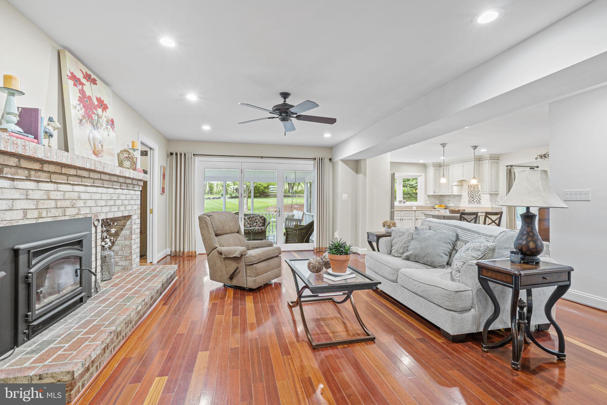 2998 Hope Mills Ln