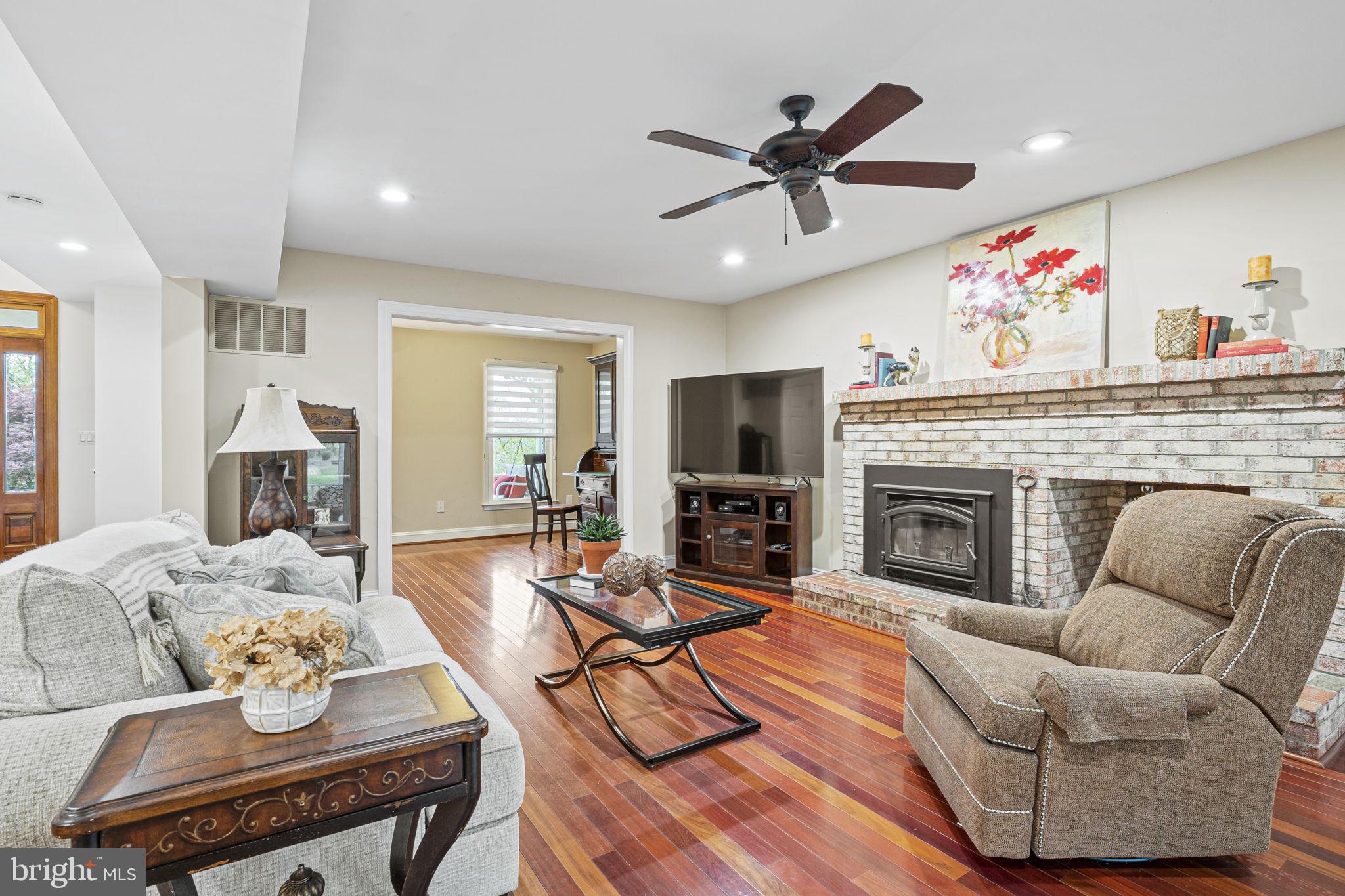 2998 Hope Mills Ln