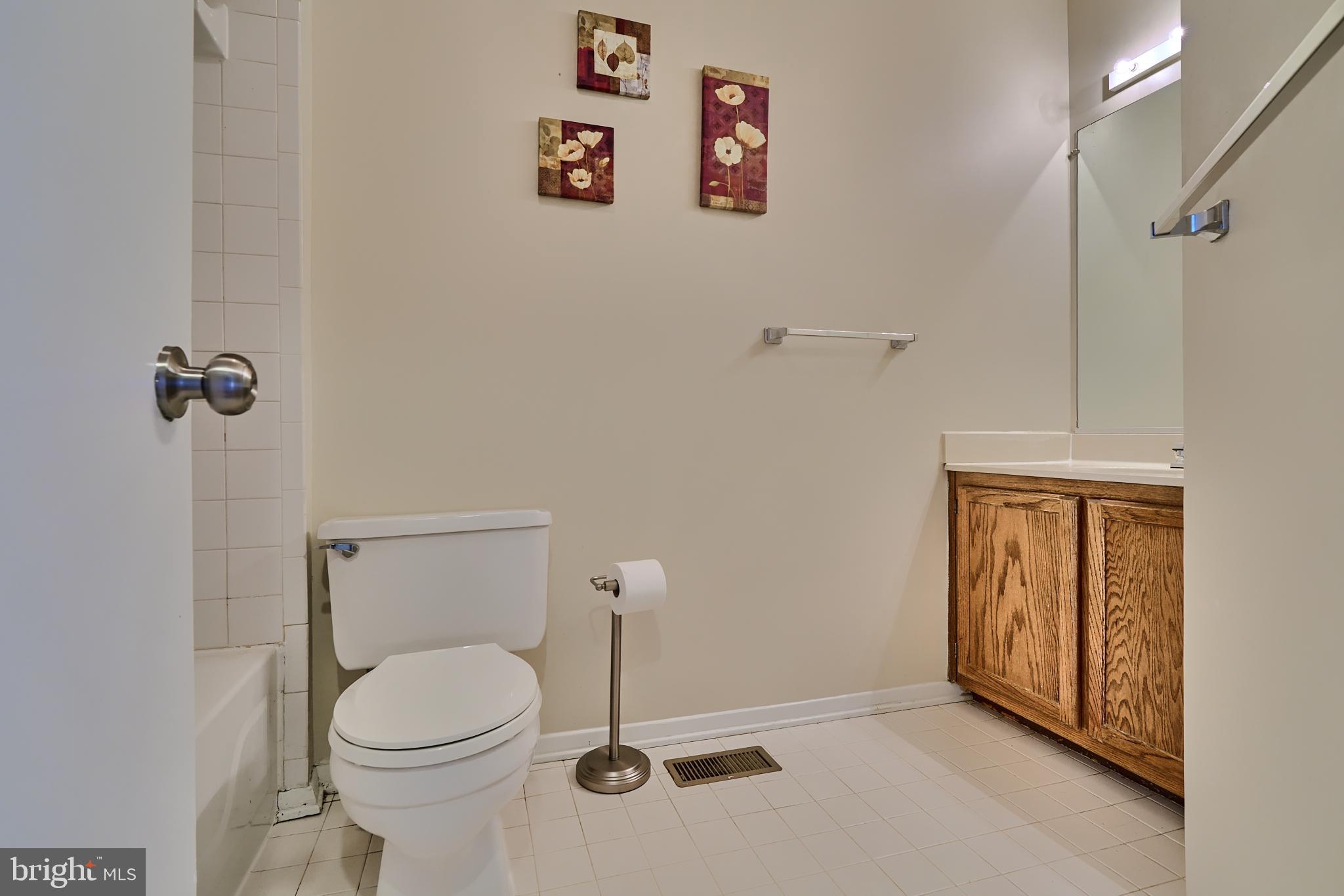 7921 Rustling Bark Ct