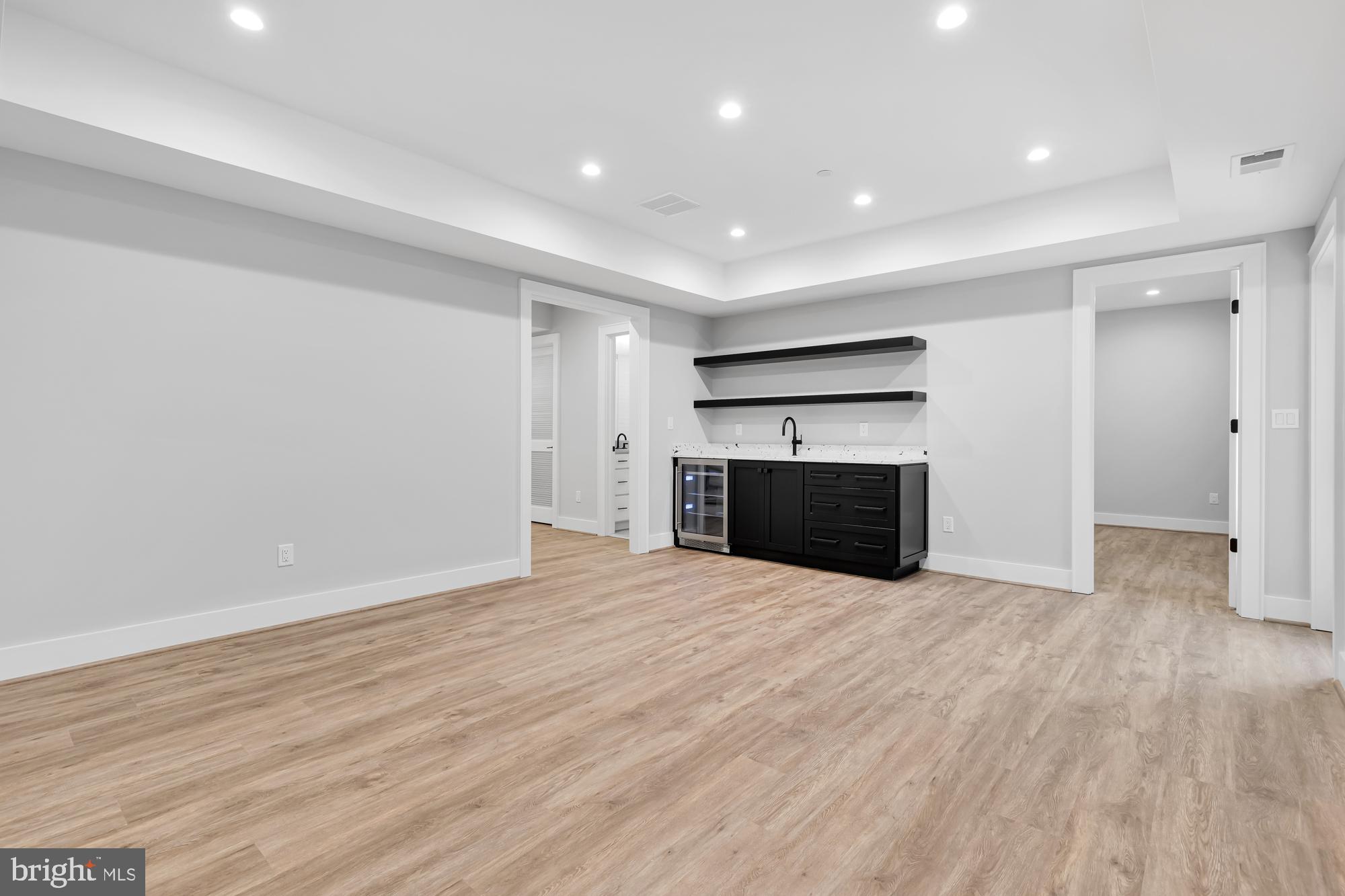 8612 Lancaster Dr