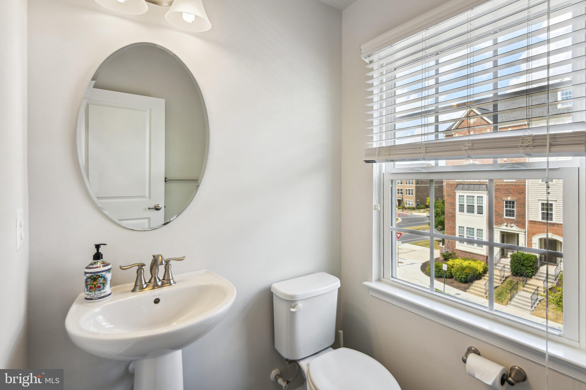 5207 Stream Bank Ln #308d