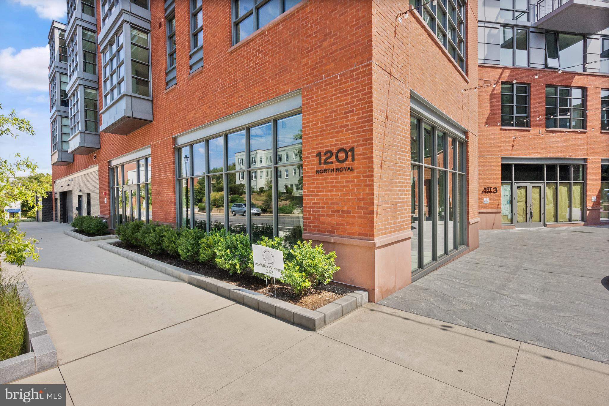 1201 N Royal St #706