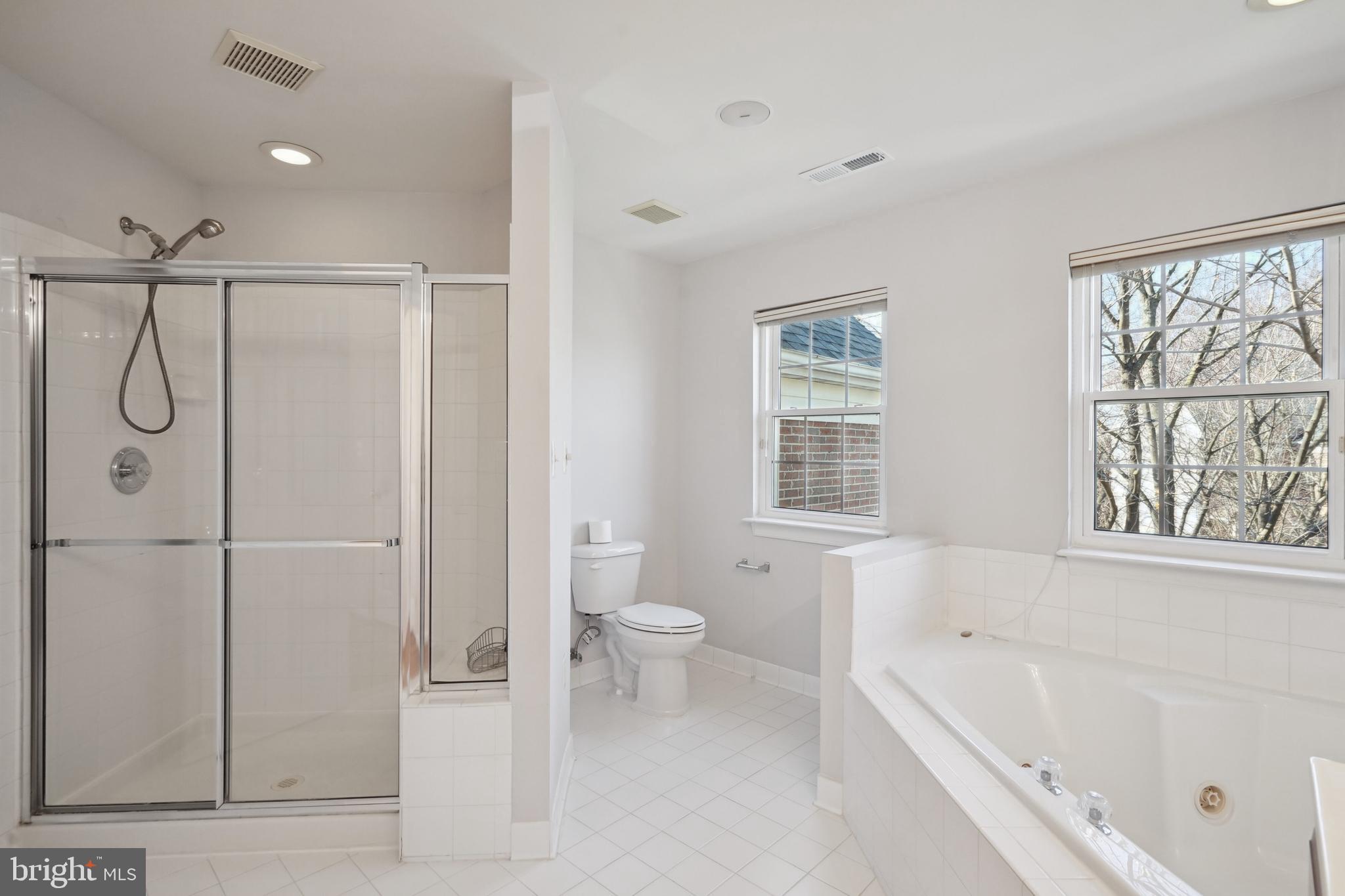 9114 Briarwood Farms Ct