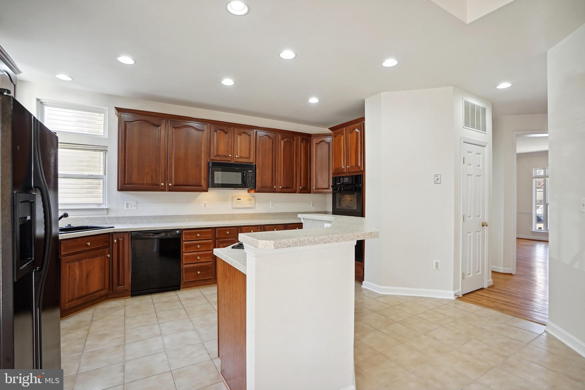 9114 Briarwood Farms Ct