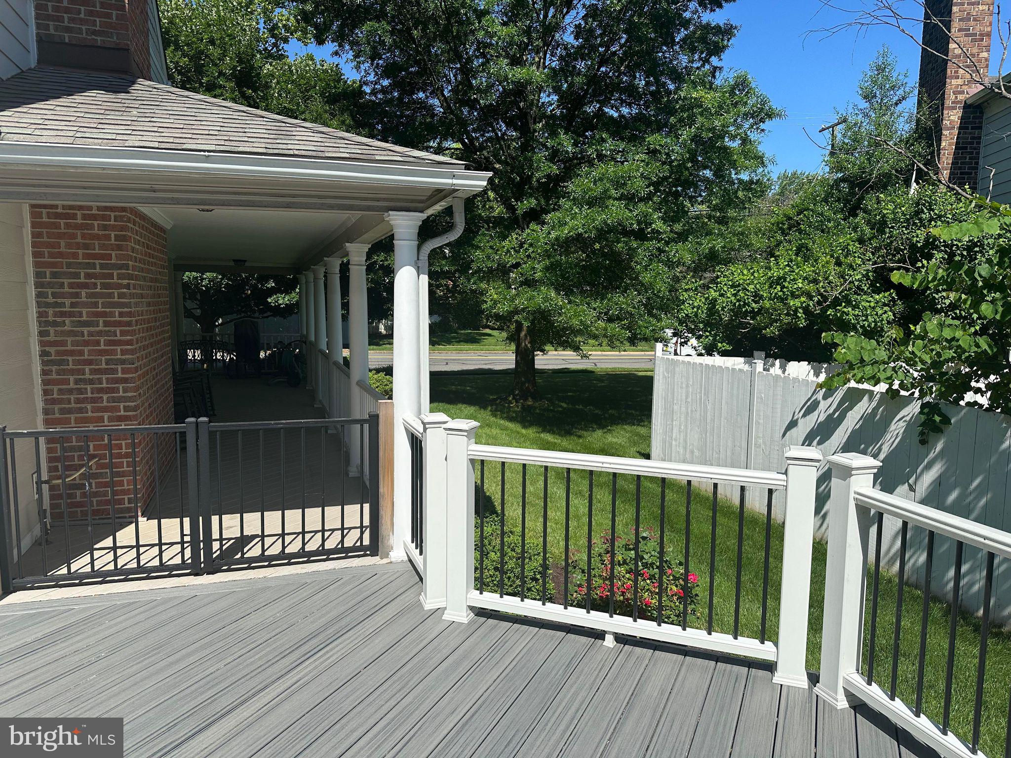 5891 Clermont Dr
