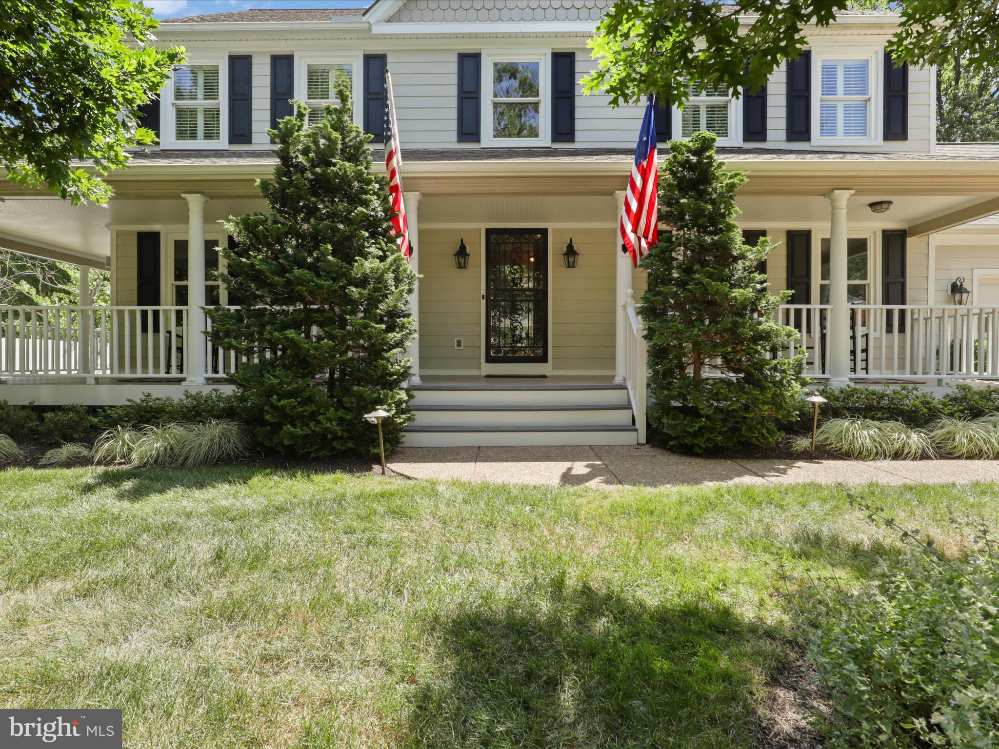 5891 Clermont Dr