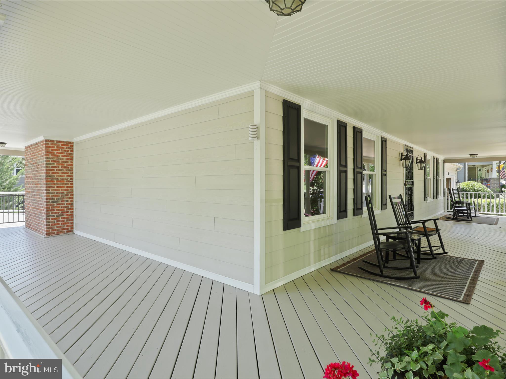 5891 Clermont Dr