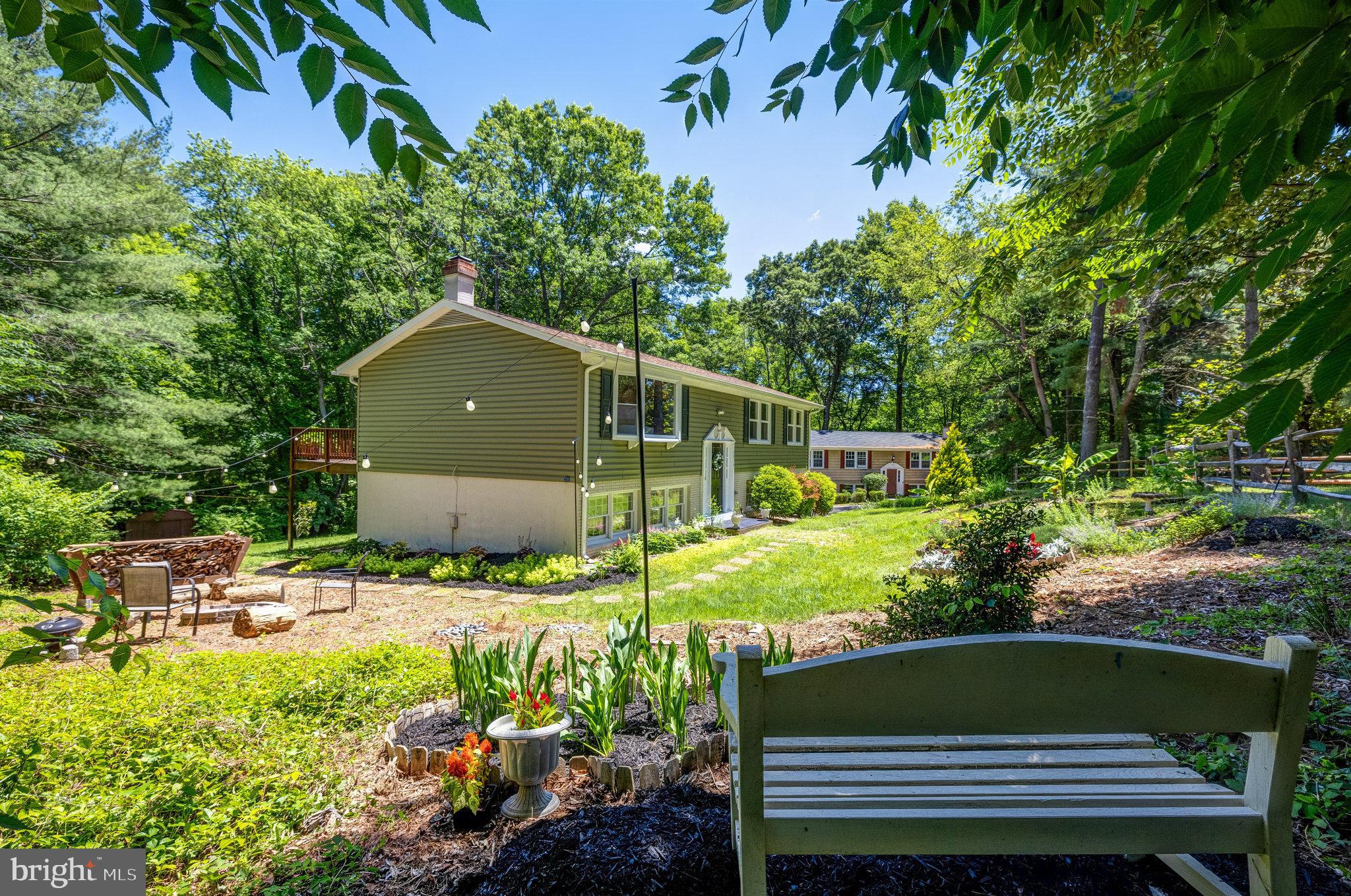 10816 Oldfield Dr