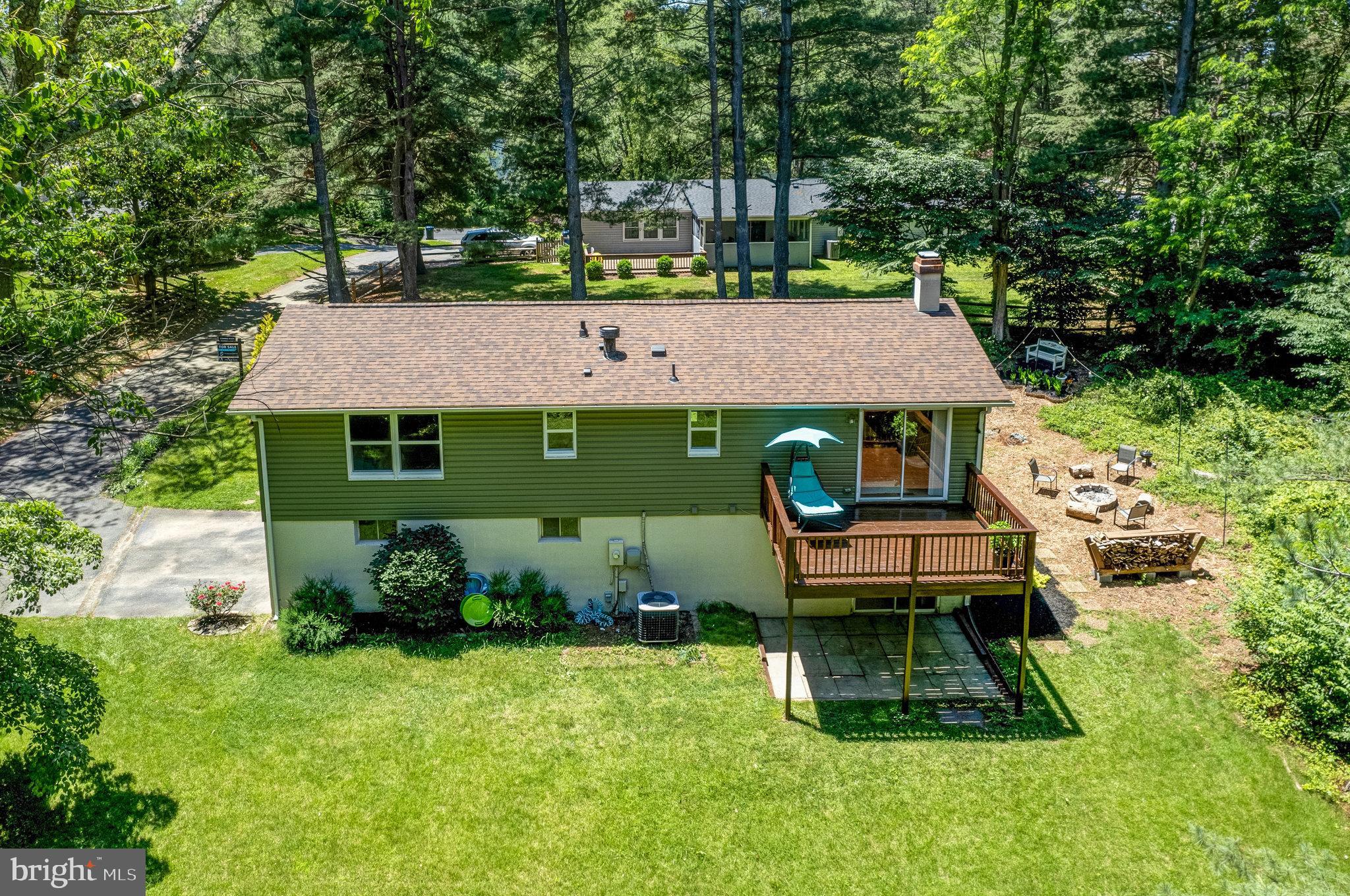10816 Oldfield Dr
