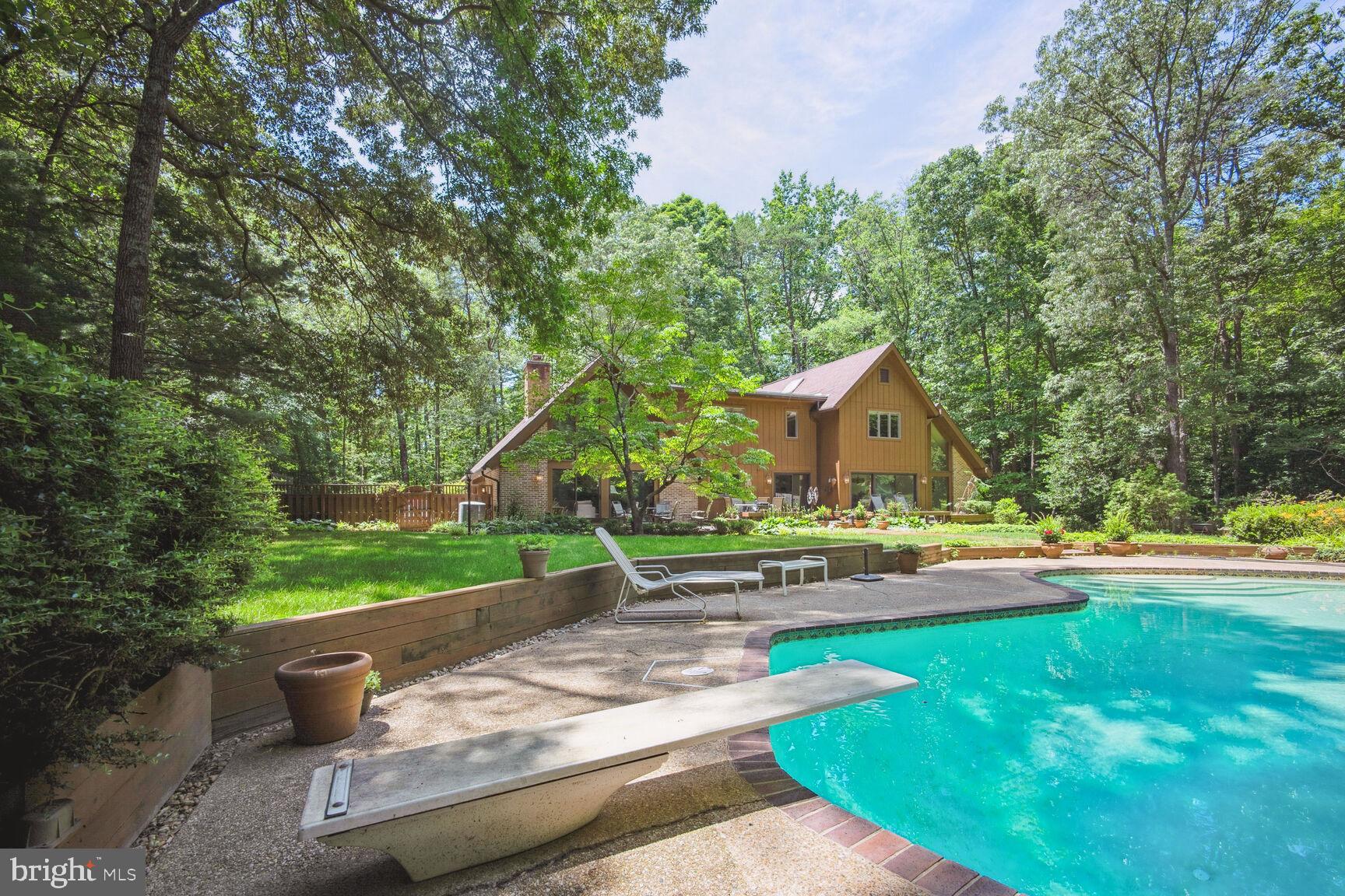 6413 Kilkenny Ln