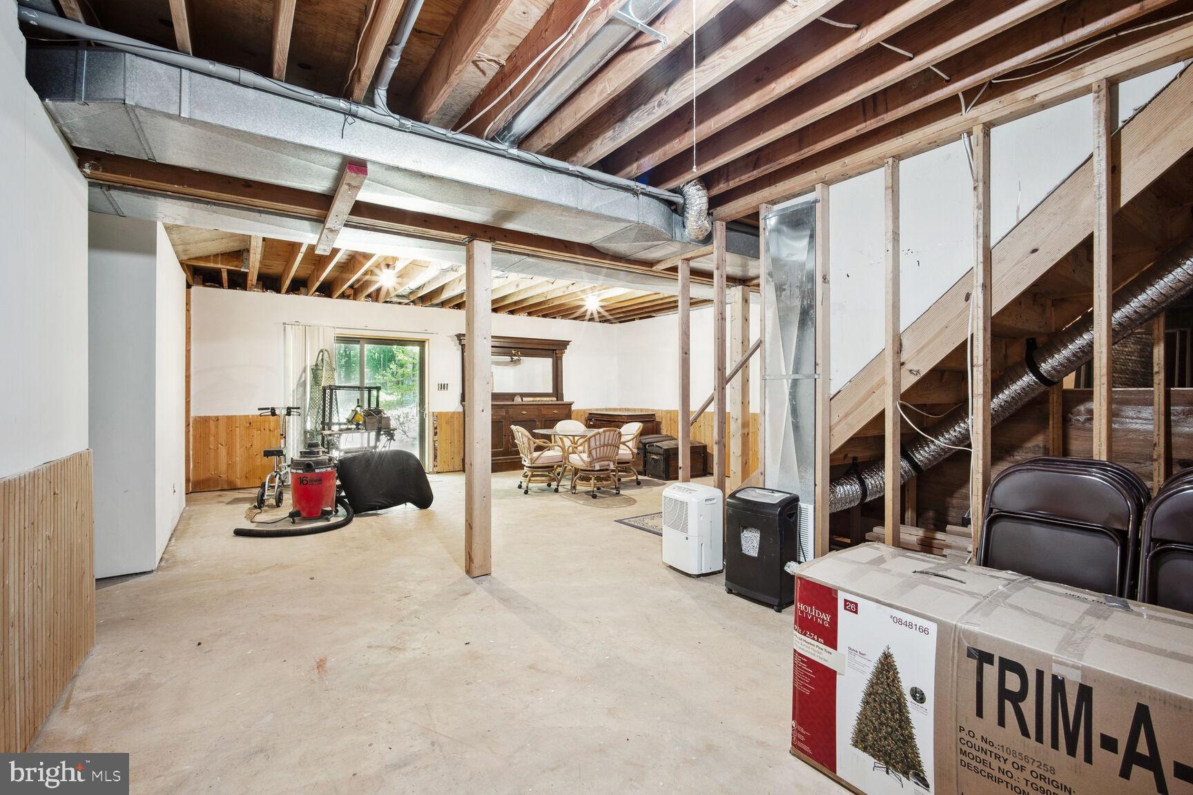 6413 Kilkenny Ln