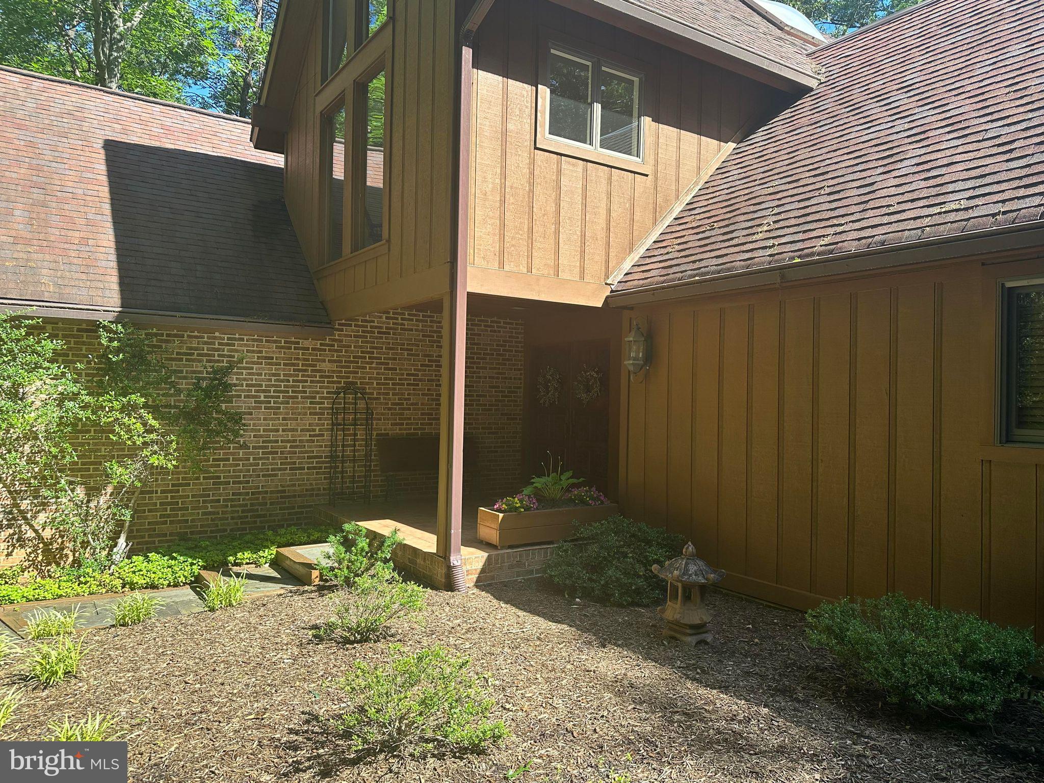 6413 Kilkenny Ln