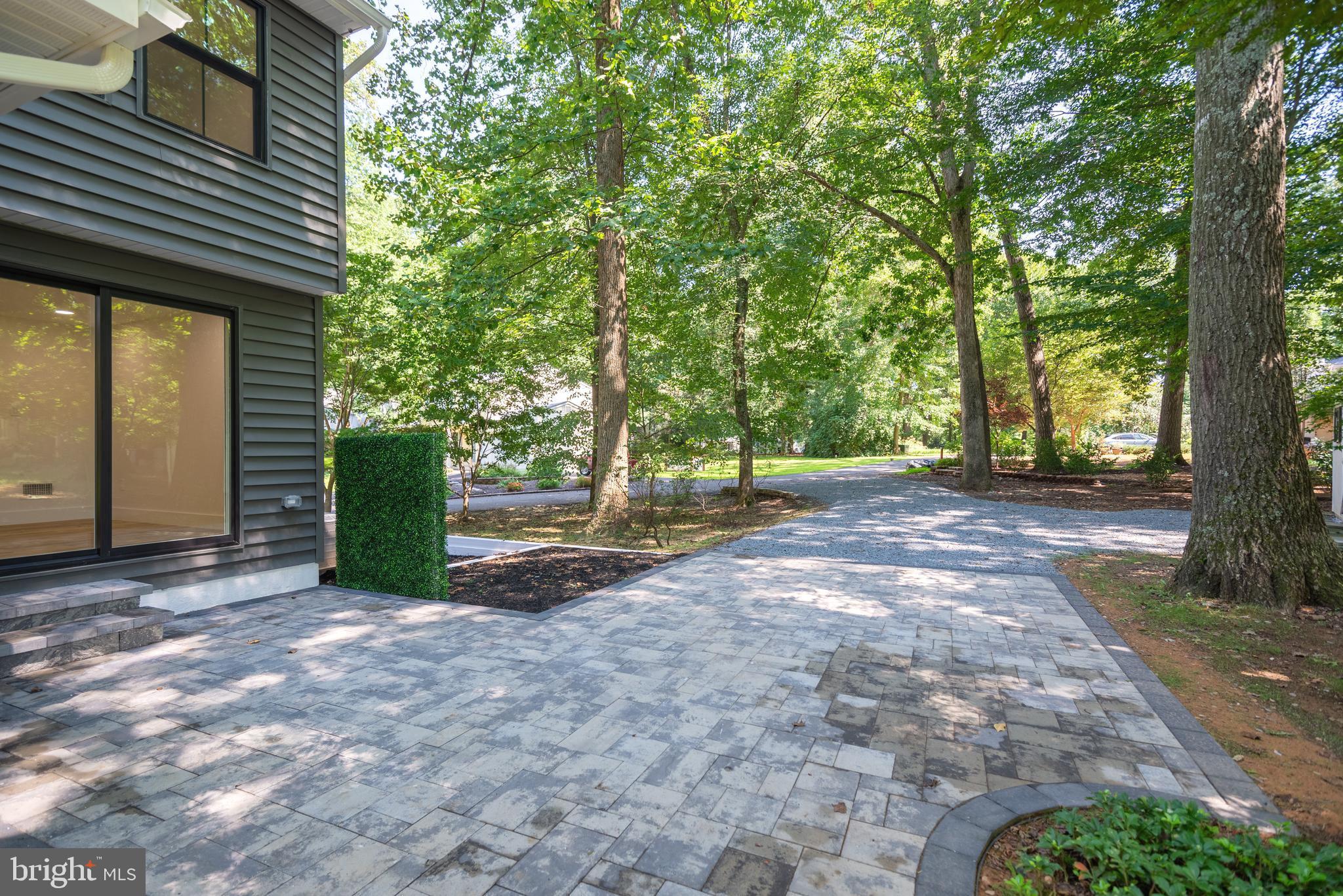 11927 Appling Valley Rd