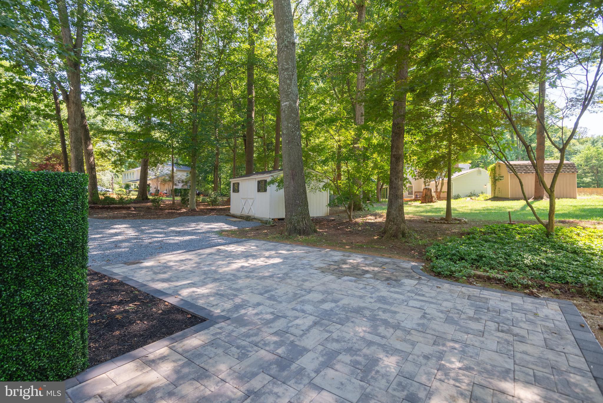11927 Appling Valley Rd