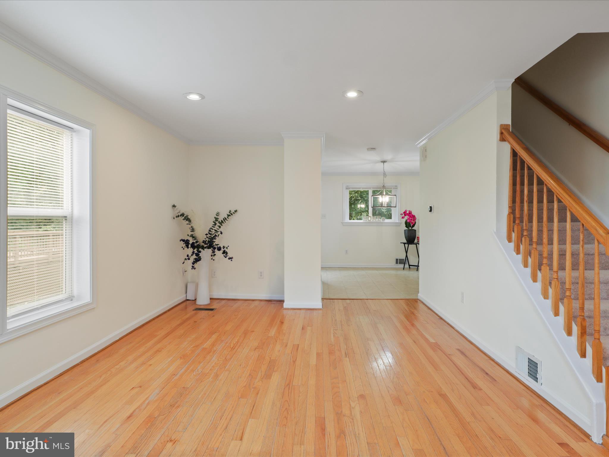 2257 Sweetbriar Dr