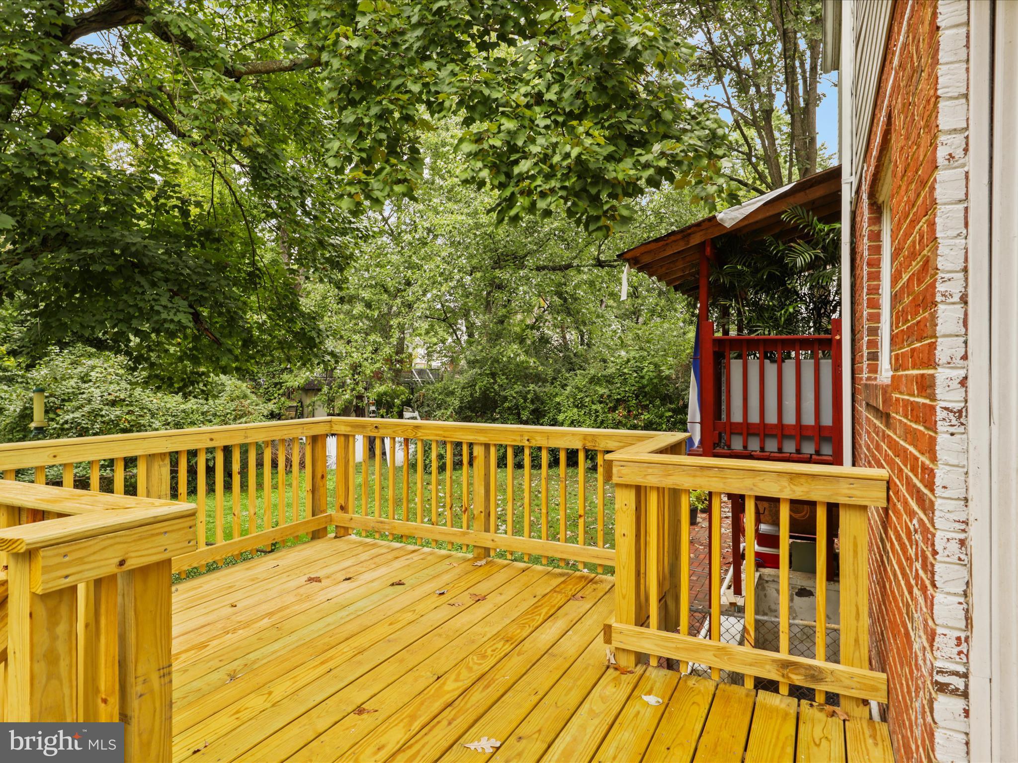 2257 Sweetbriar Dr