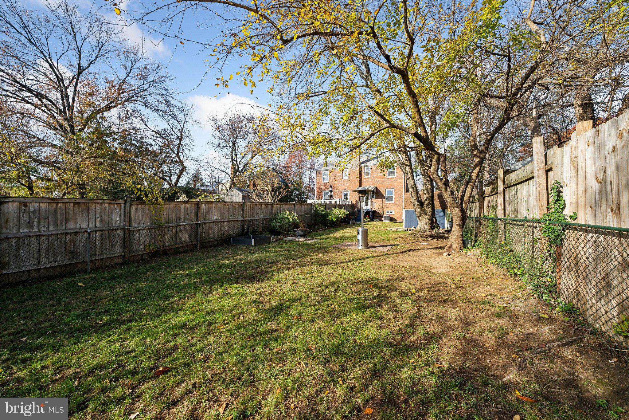 2705 Fairhaven Ave