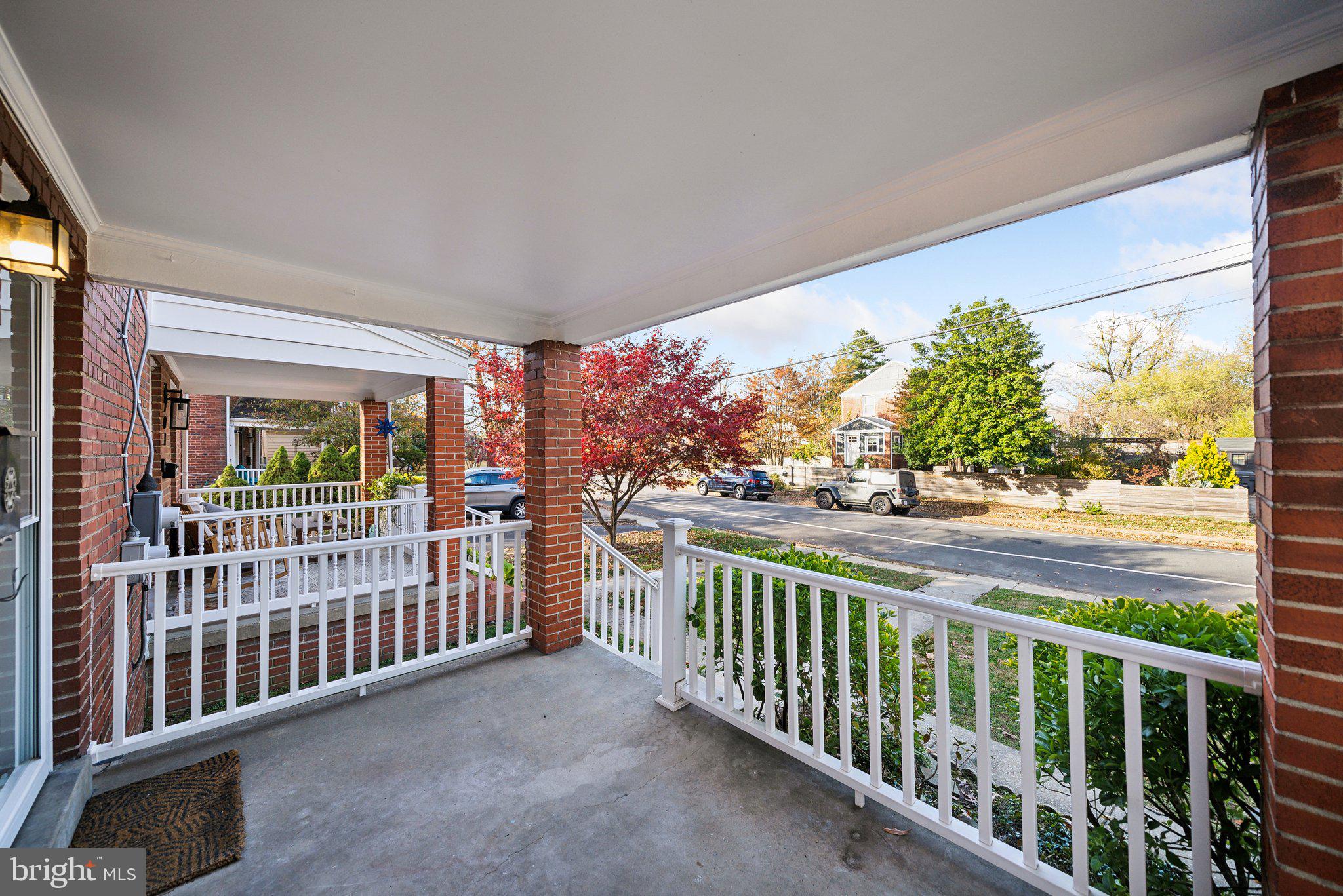 2705 Fairhaven Ave