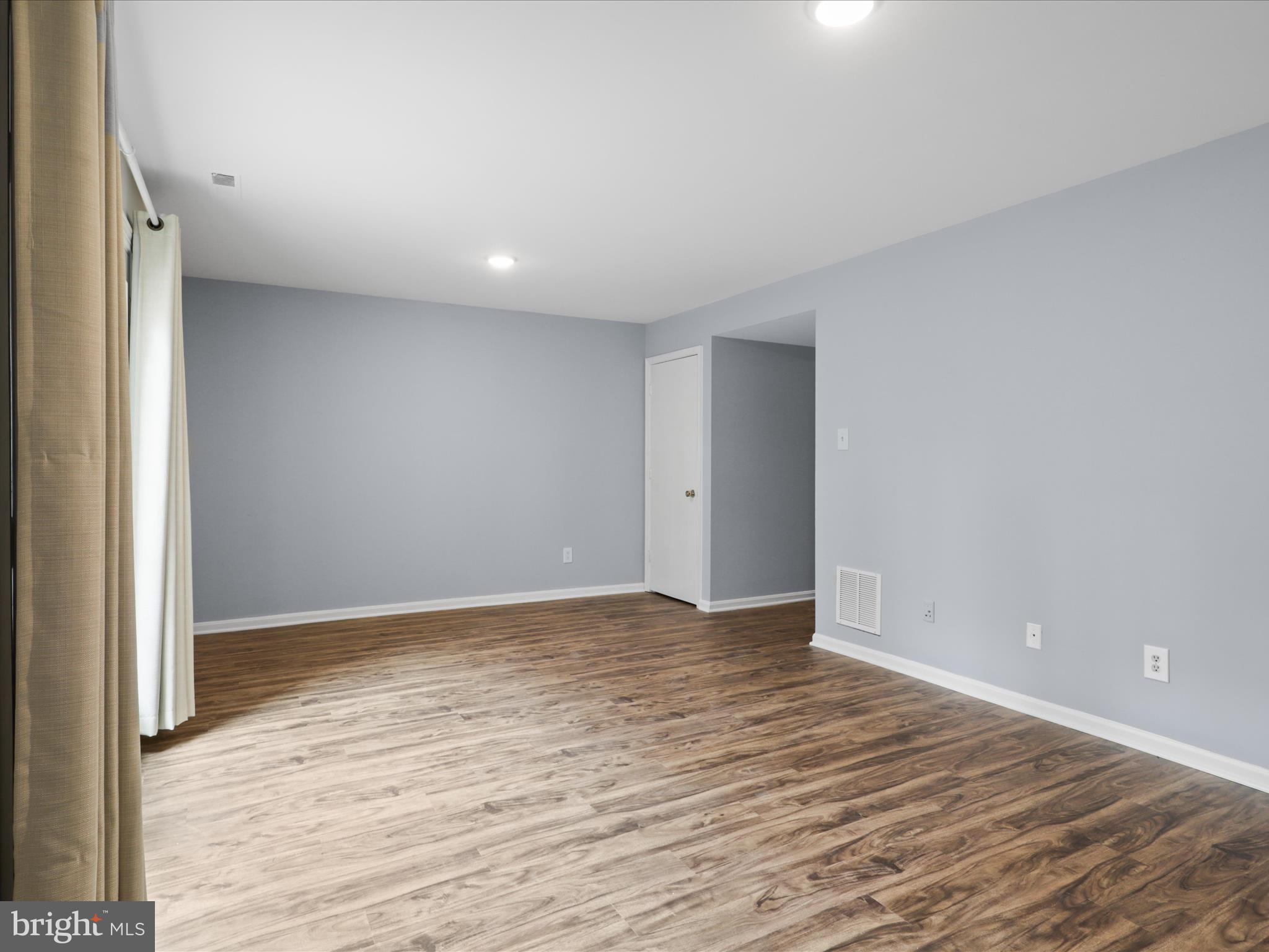 7005 Alicent Pl