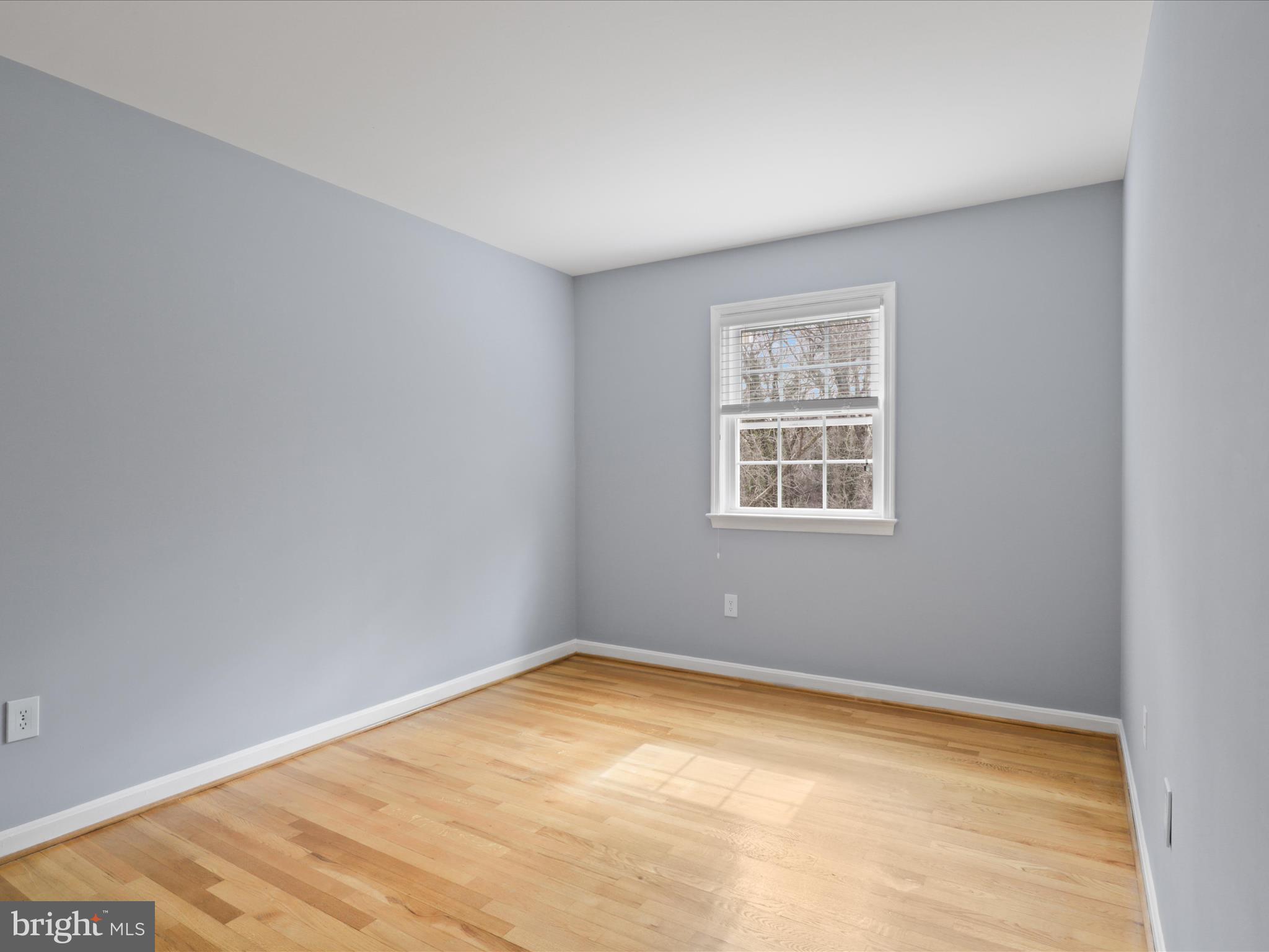 7005 Alicent Pl