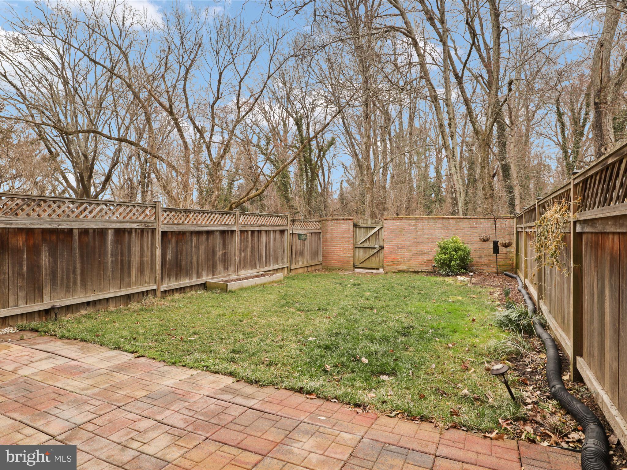 7005 Alicent Pl