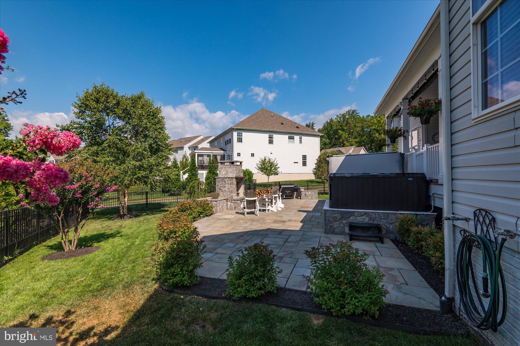 24457 Island Pool Ct