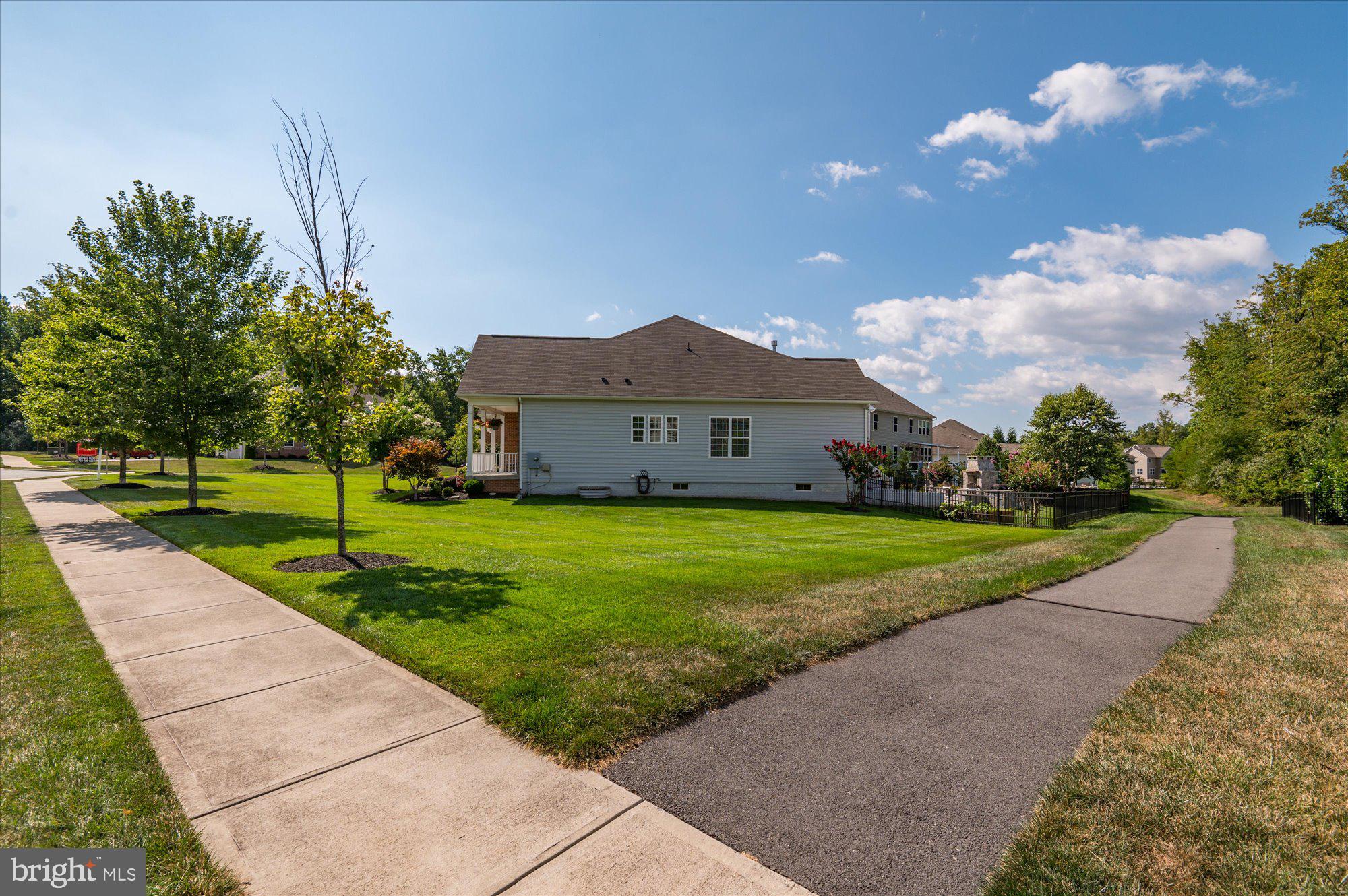 24457 Island Pool Ct