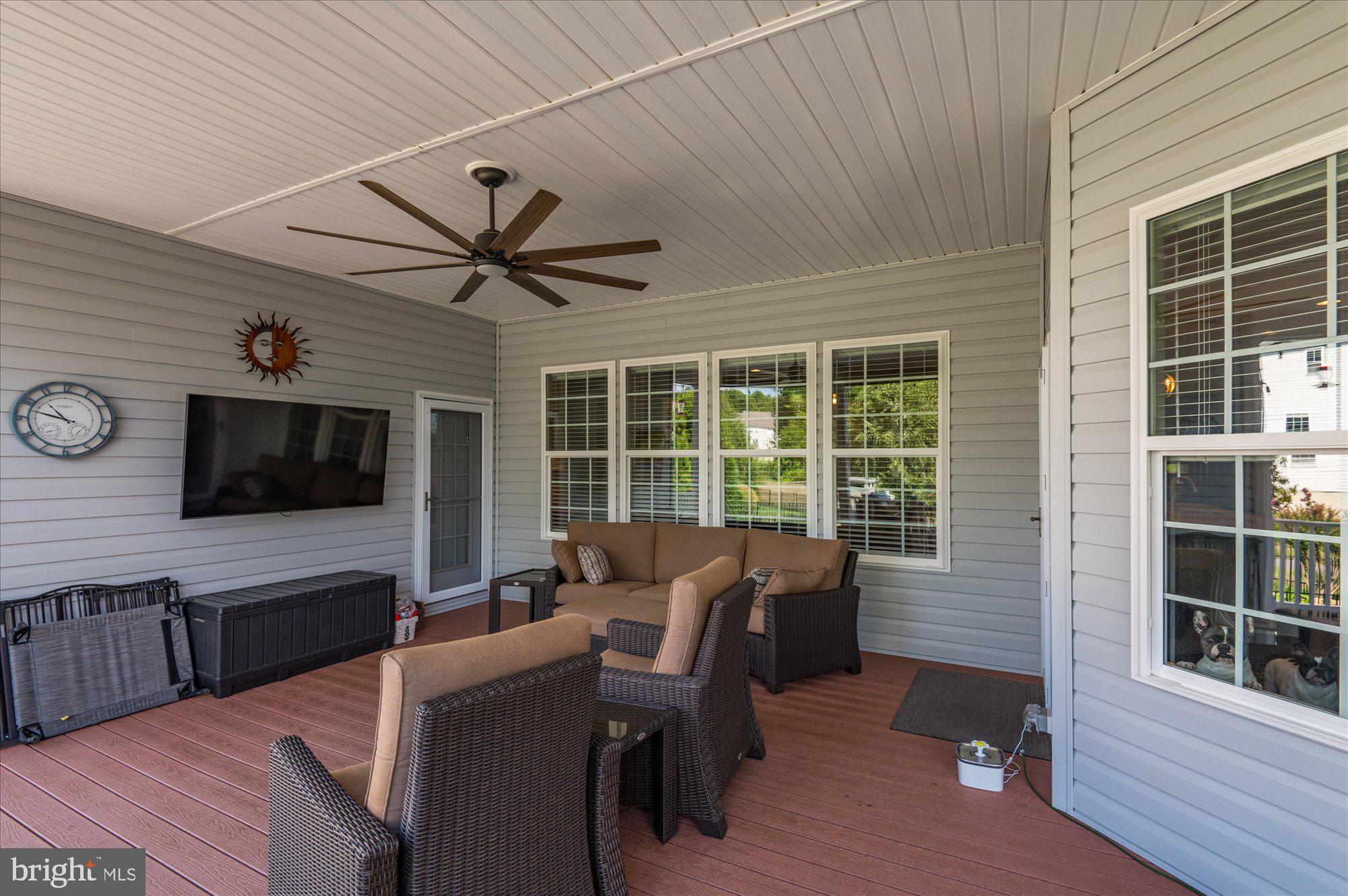 24457 Island Pool Ct