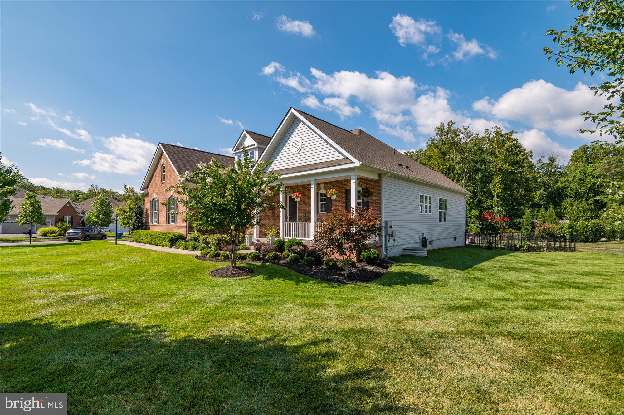 24457 Island Pool Ct