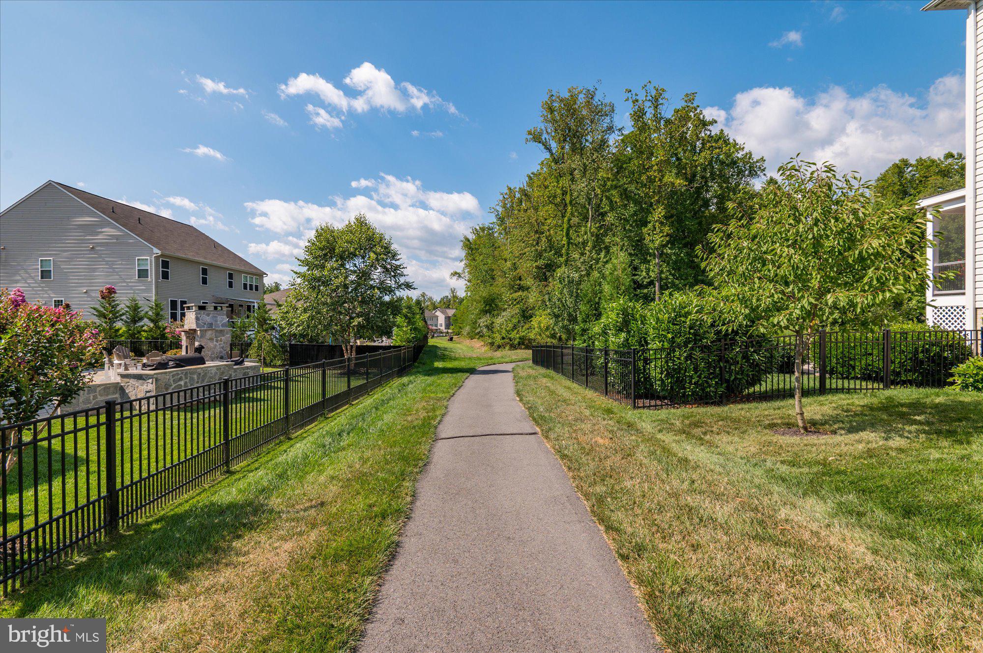 24457 Island Pool Ct