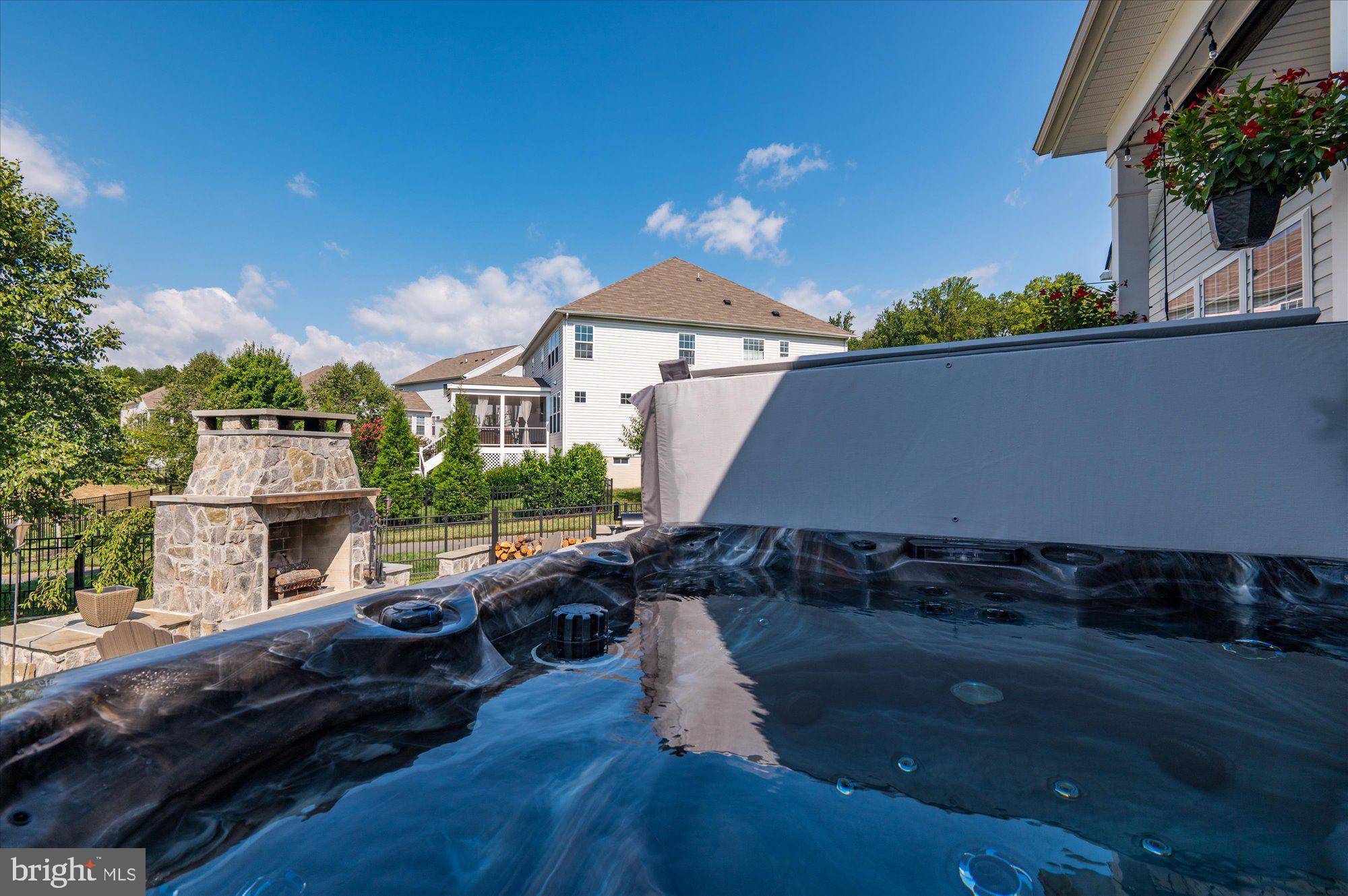 24457 Island Pool Ct