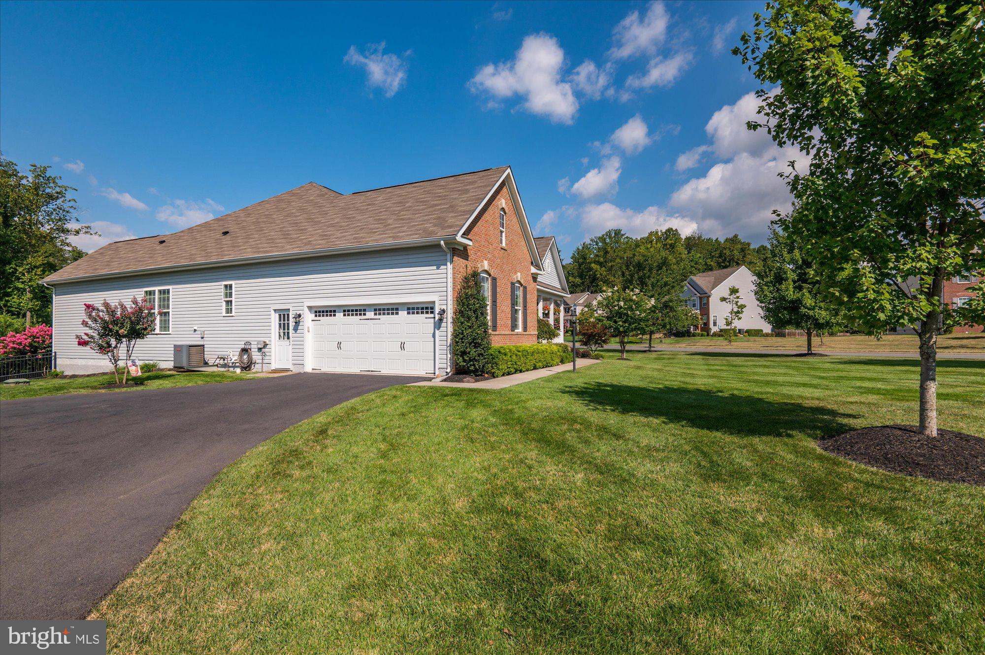 24457 Island Pool Ct