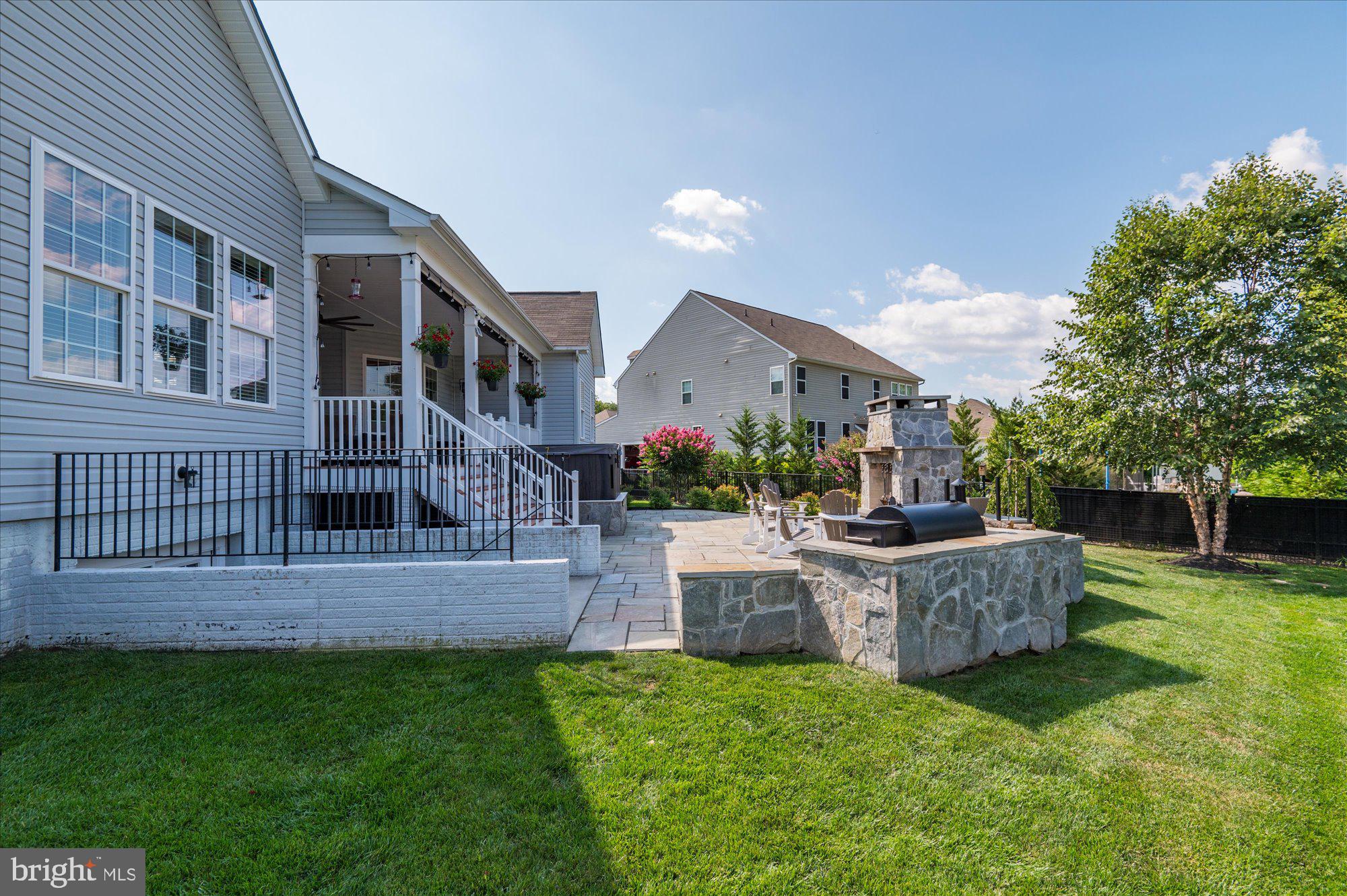 24457 Island Pool Ct