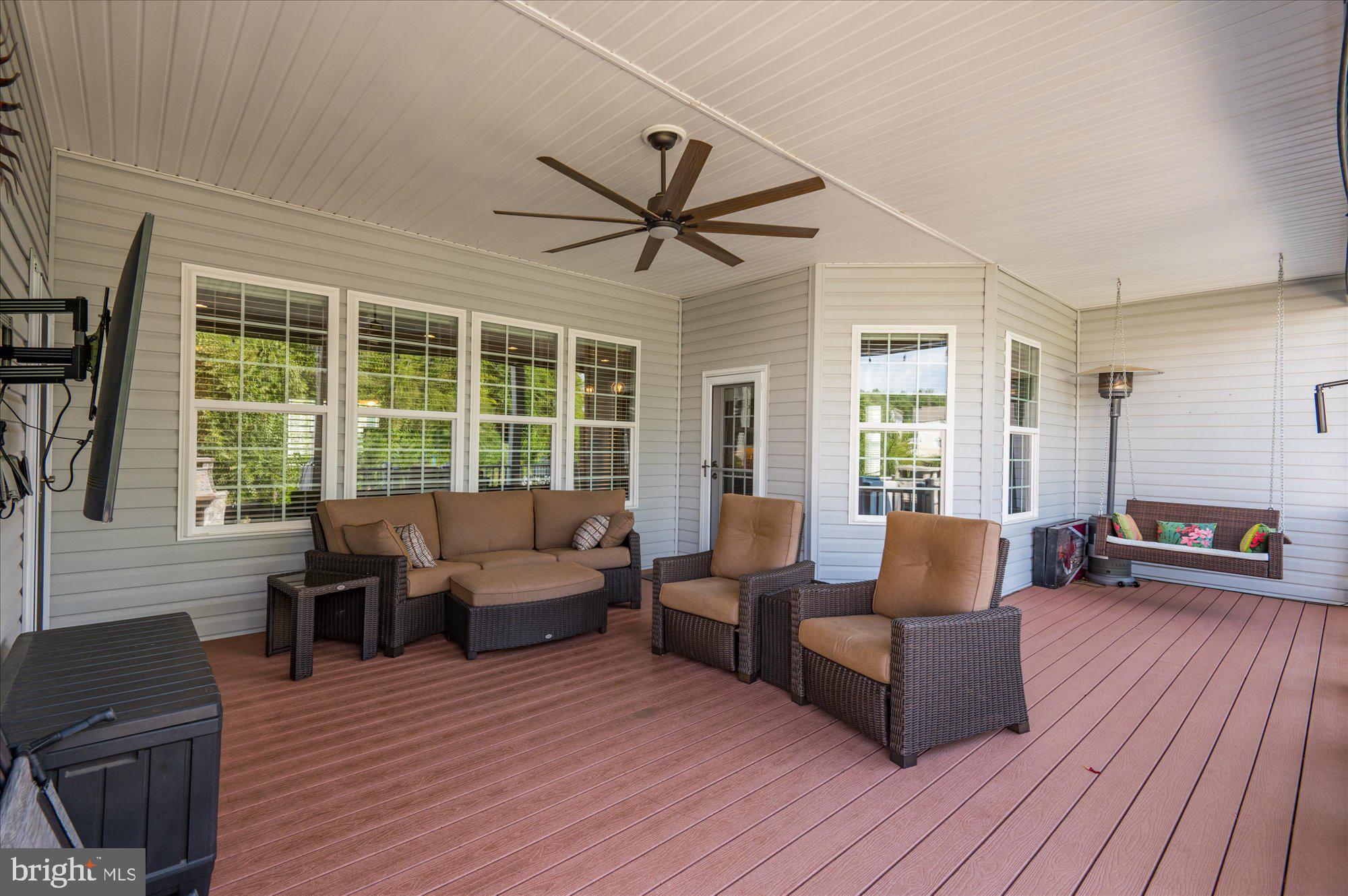 24457 Island Pool Ct