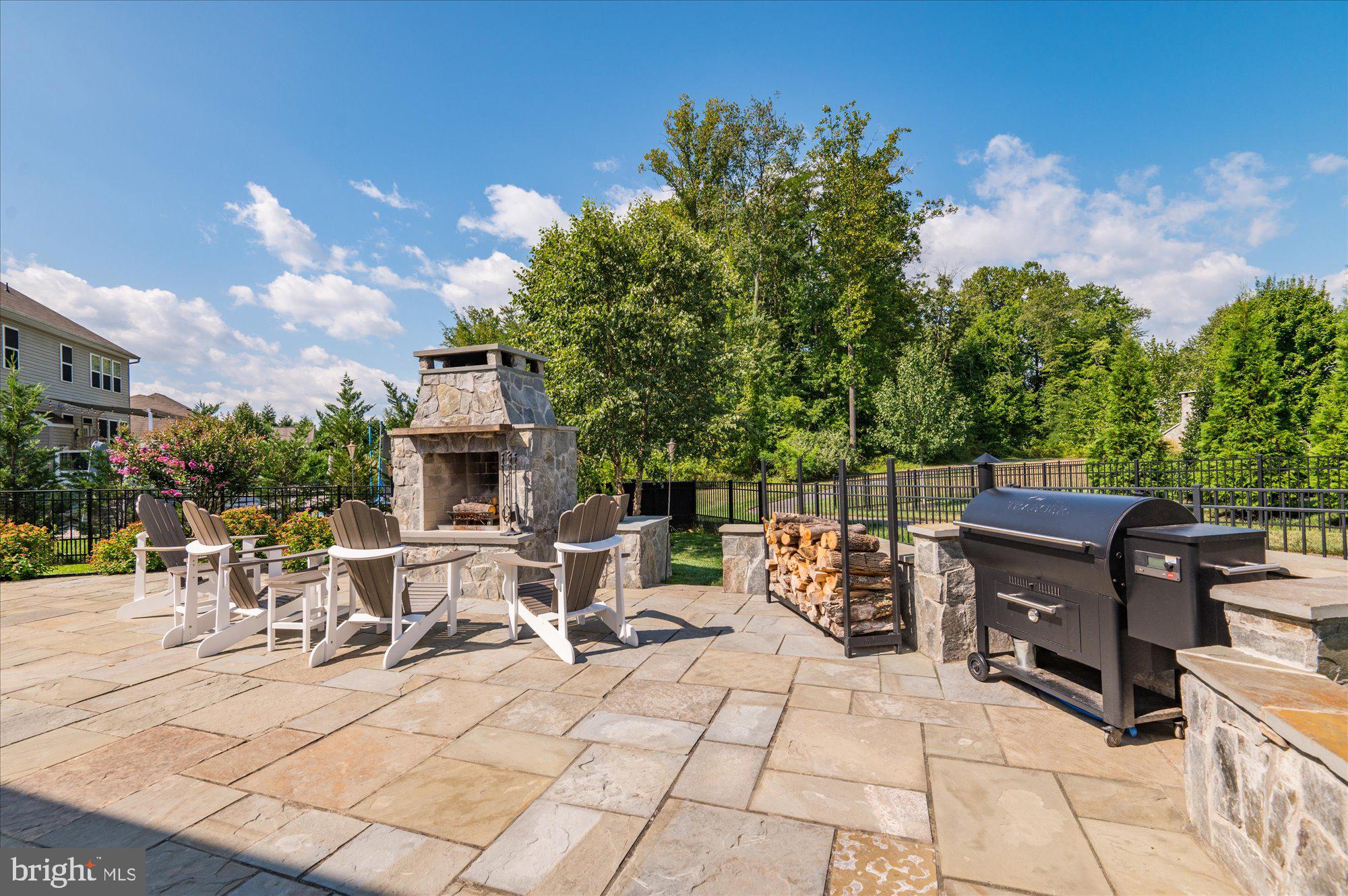 24457 Island Pool Ct