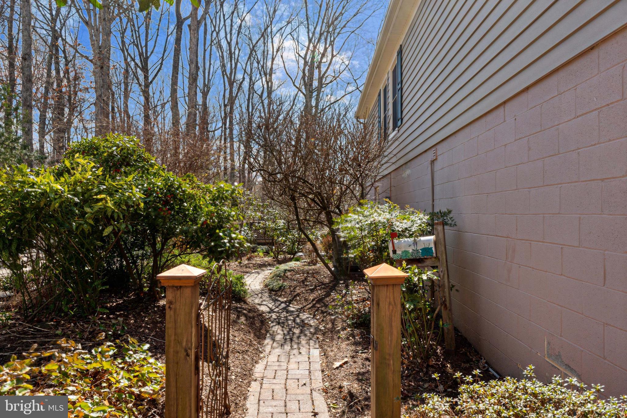 2801 John Coffee Ct