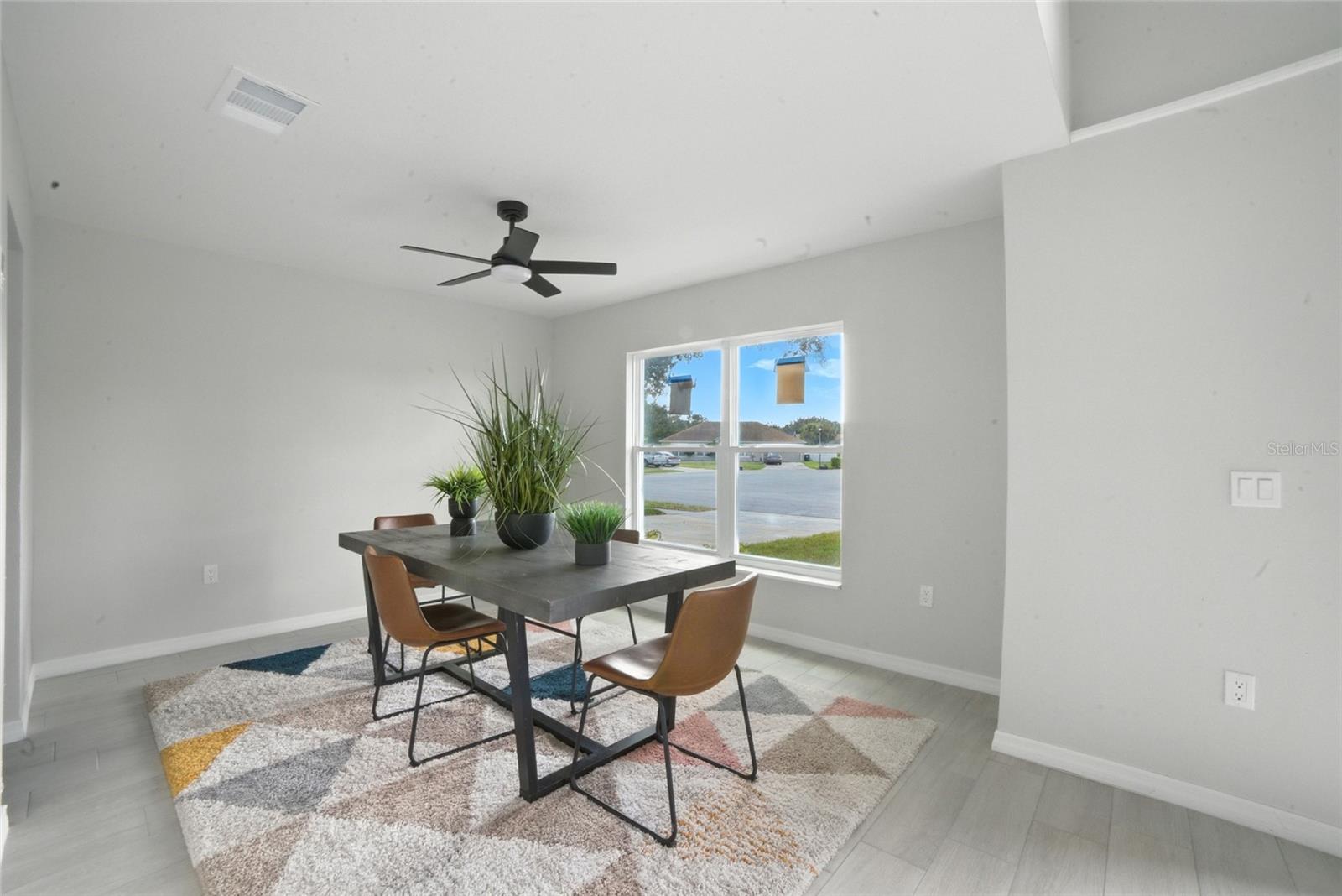 5039 OAK TOURS DR