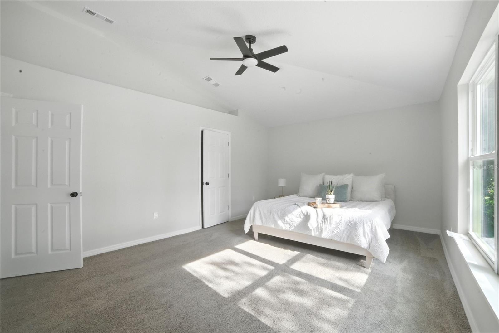 5039 OAK TOURS DR