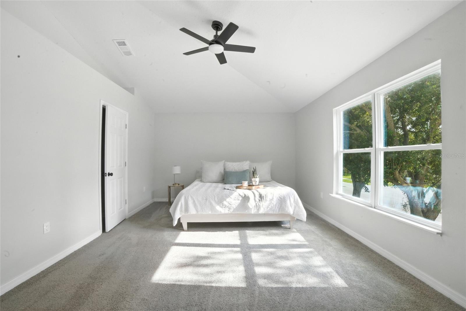 5039 OAK TOURS DR