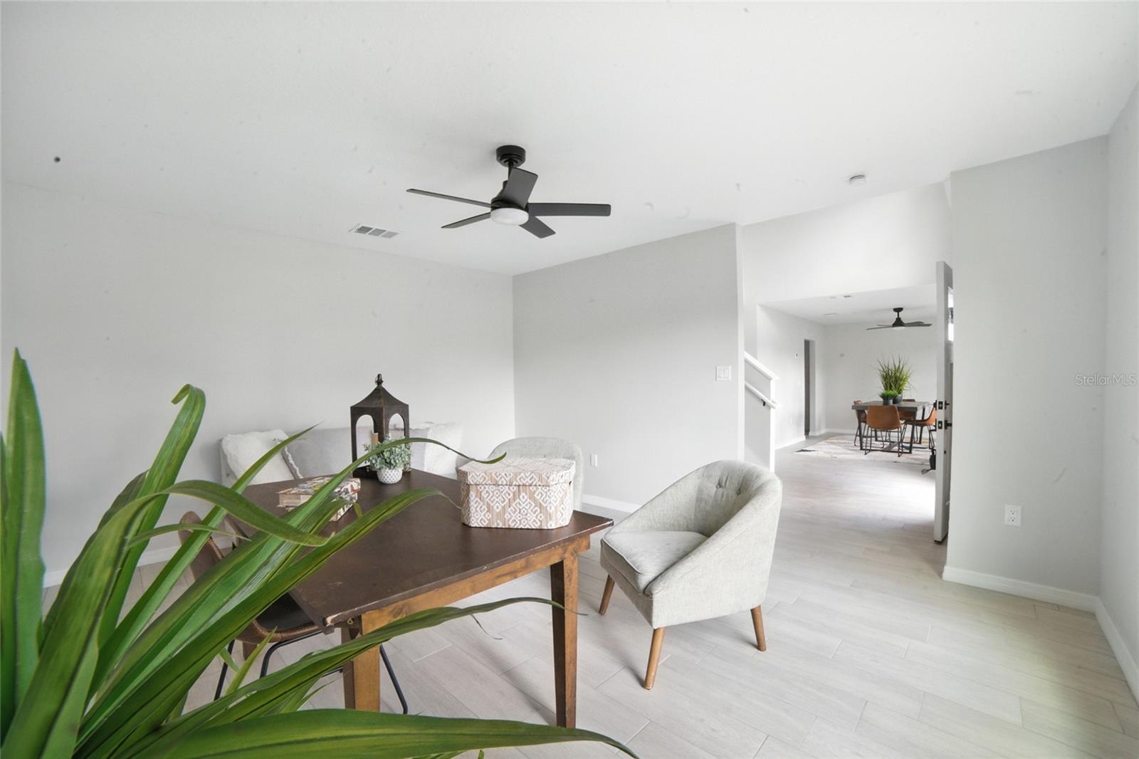 5039 OAK TOURS DR