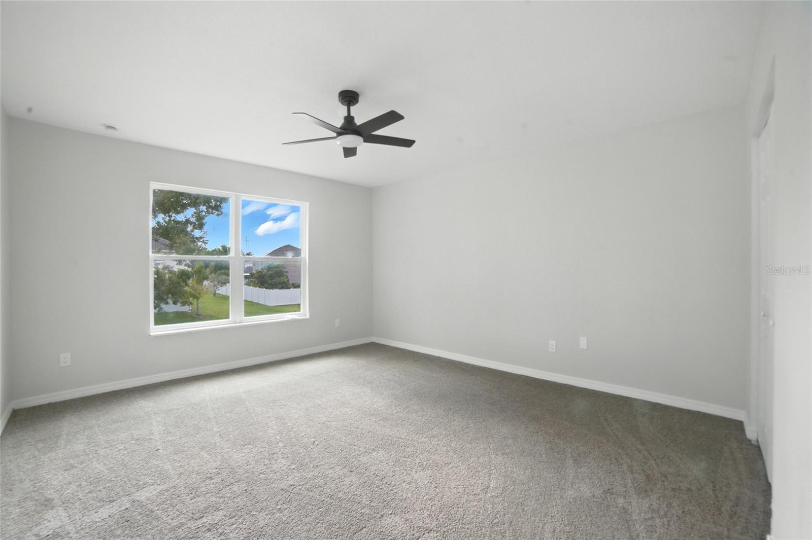5039 OAK TOURS DR