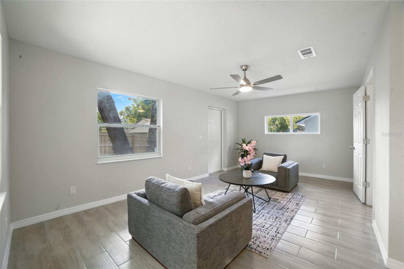 2739 BOLDER LN