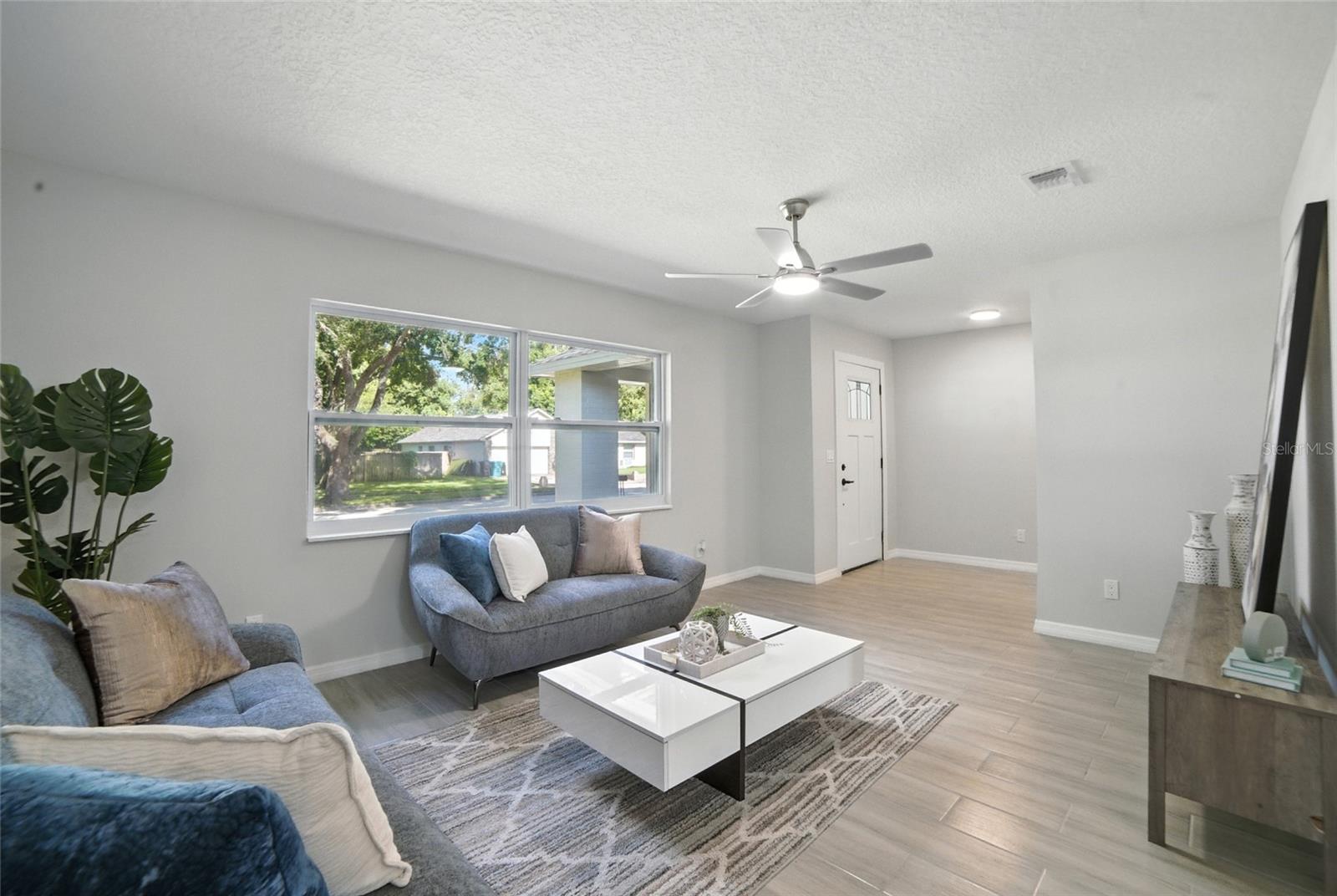 2739 BOLDER LN