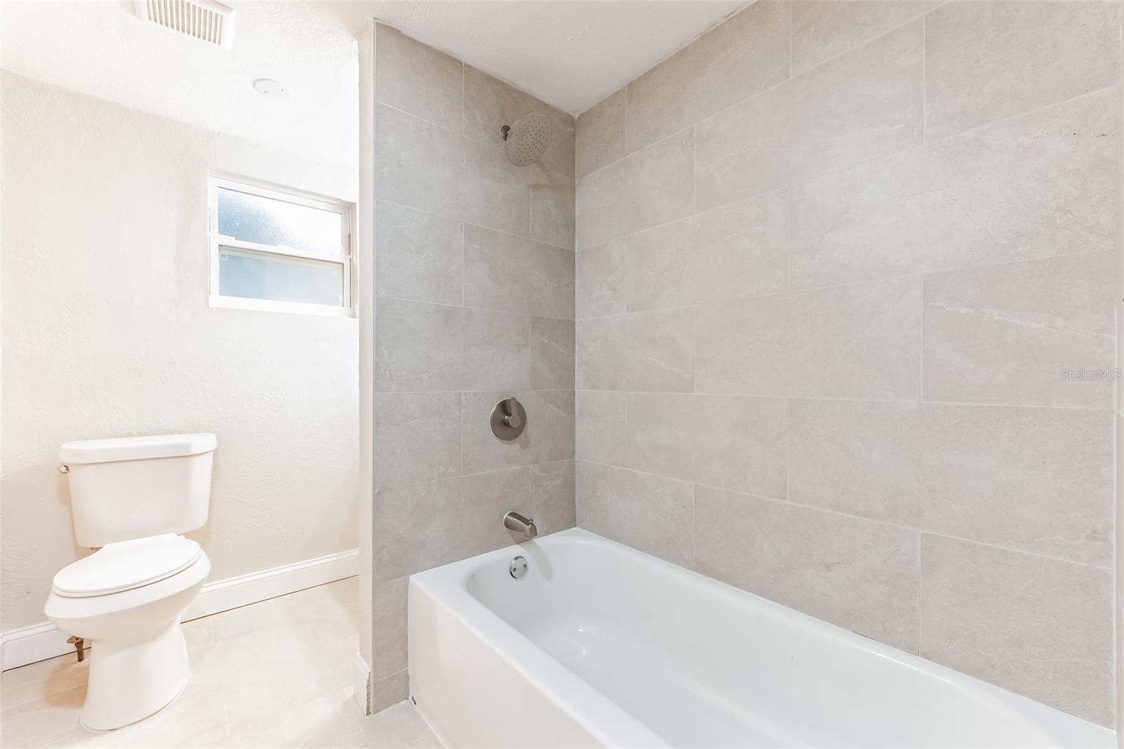 3458 QUEENSBORO AVE S