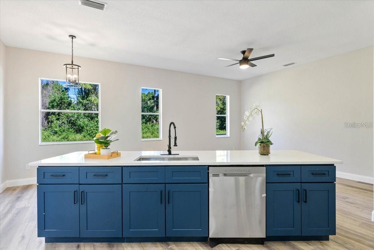 3470 ELIAS CIR