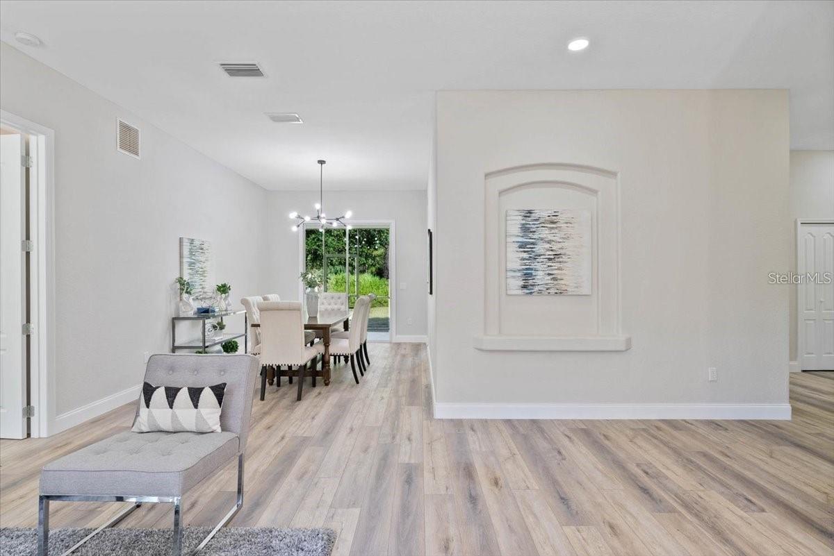3470 ELIAS CIR