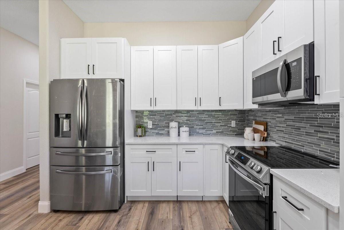 3470 ELIAS CIR