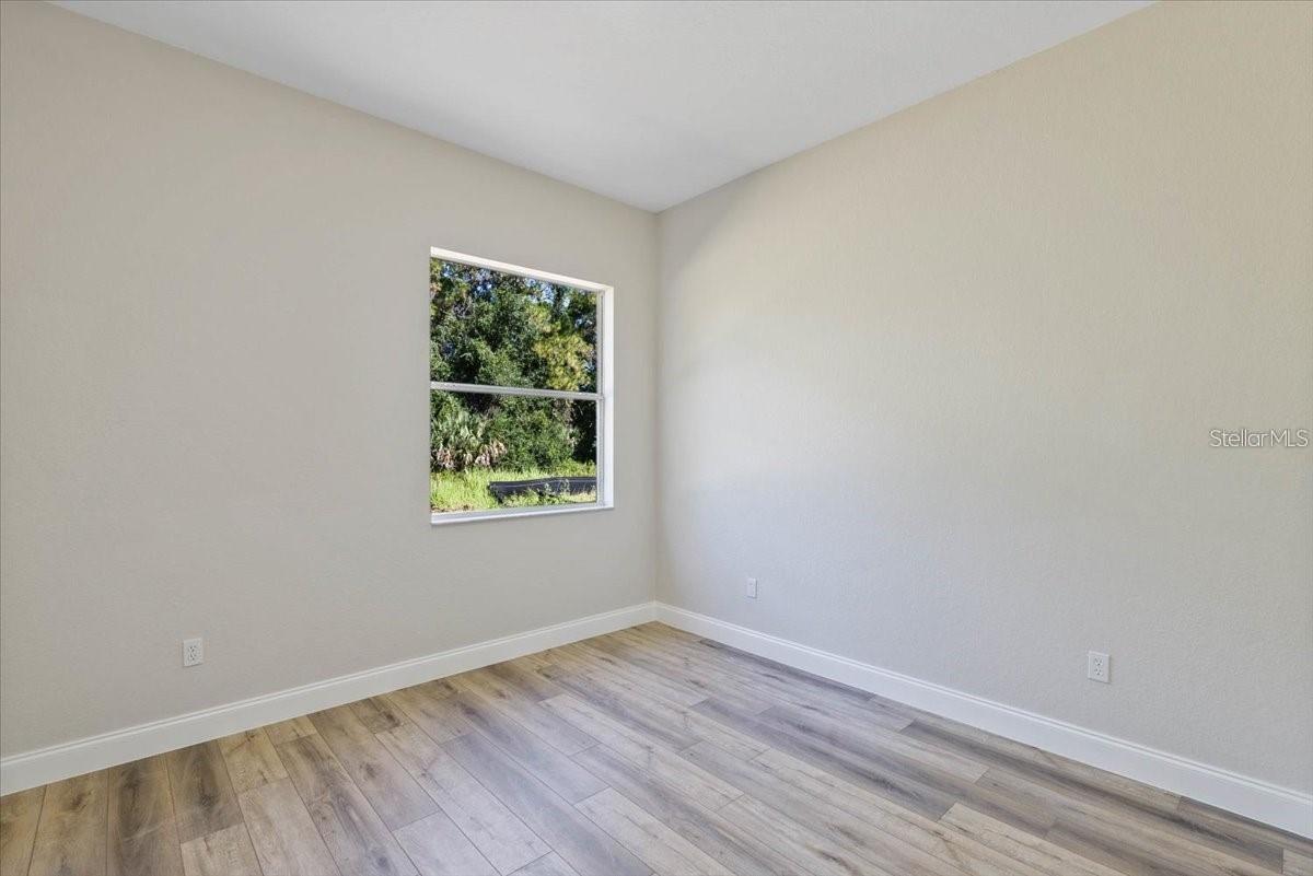 3470 ELIAS CIR