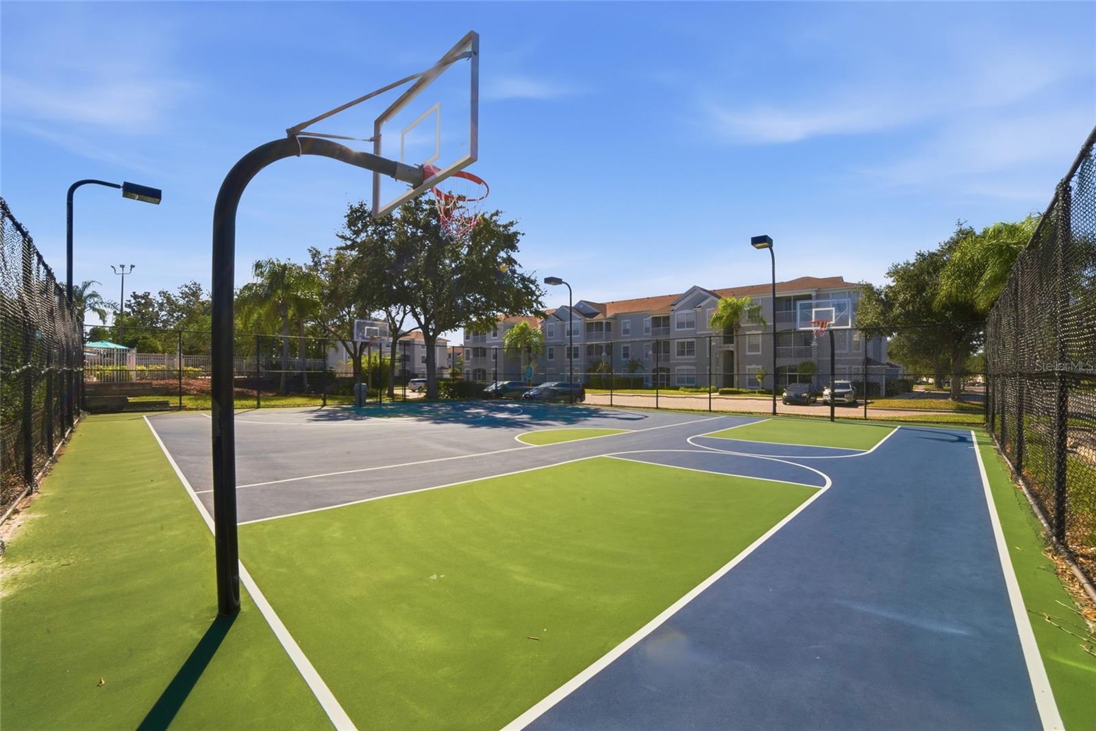 2302 SILVER PALM DR #202