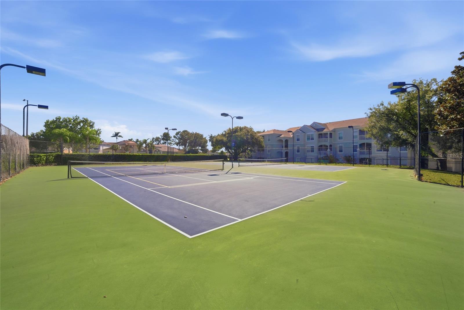 2302 SILVER PALM DR #202